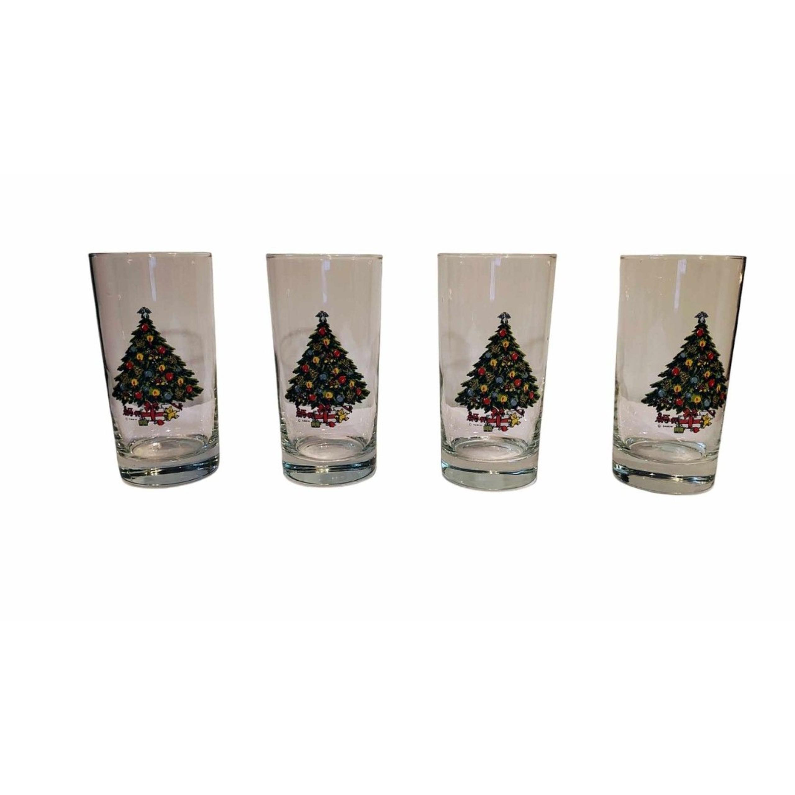 Vintage 1984 Christmas By Carlton 11 Ounce Beverage Glasses Set Of 4 Dinnerware