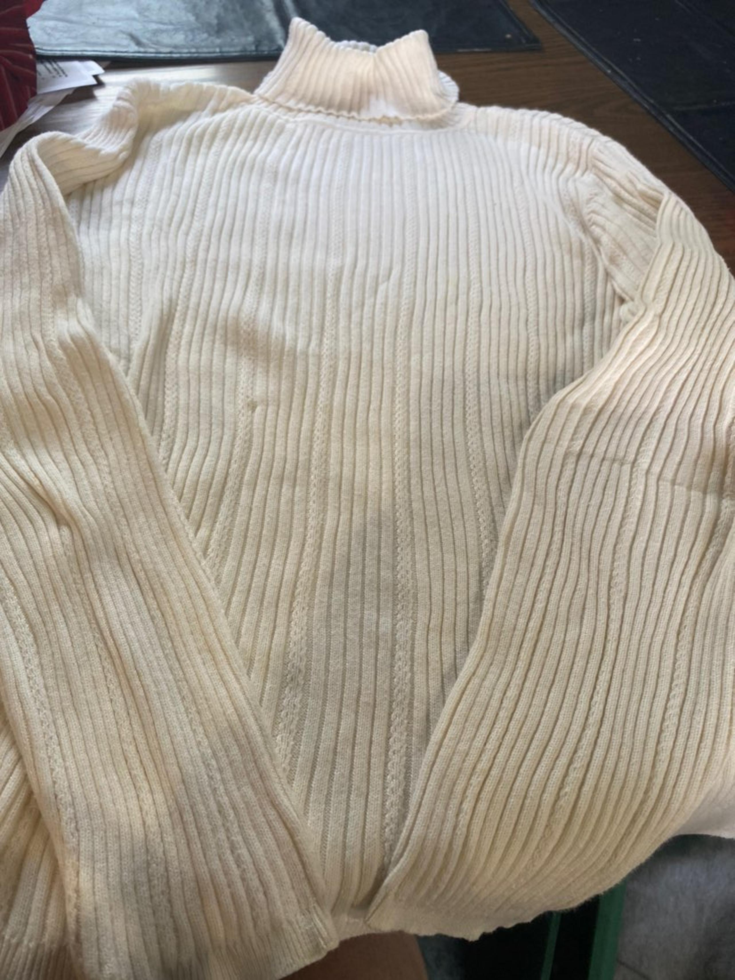 Liz claiborne turtle neck sweater