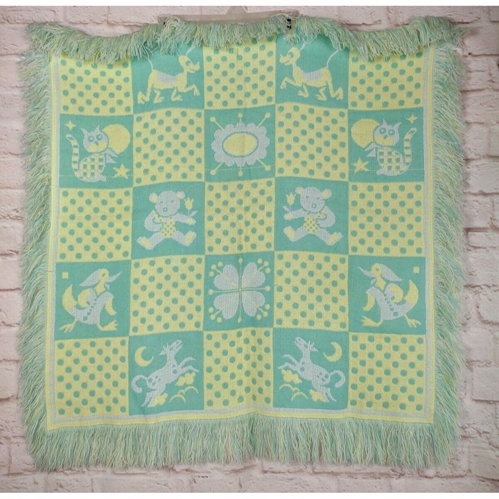 VTG Baby Blanket Woven Fringe Animals Green Yellow Japan 40 x 40 Double Thick