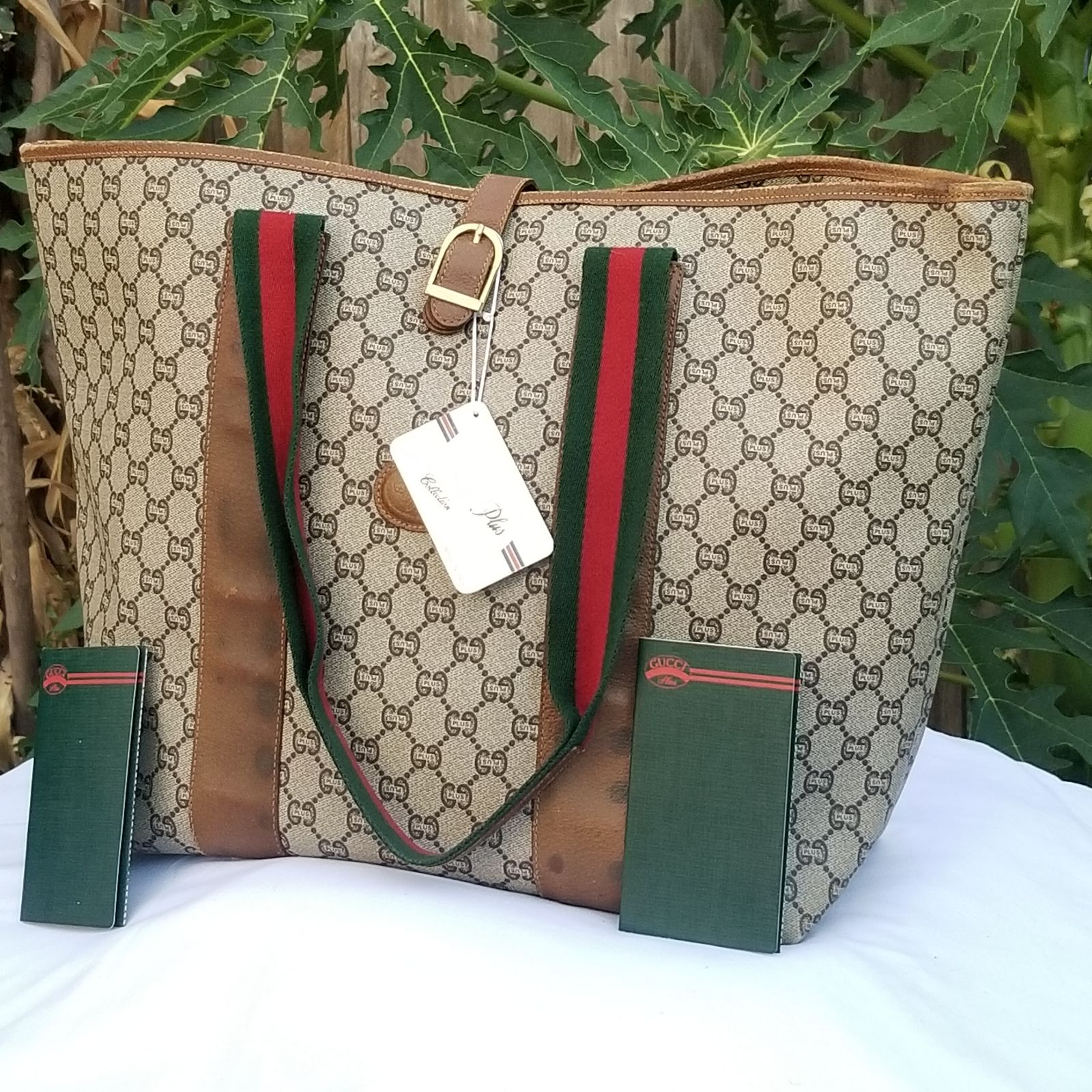 Vintage Gucci plus large tote handbag