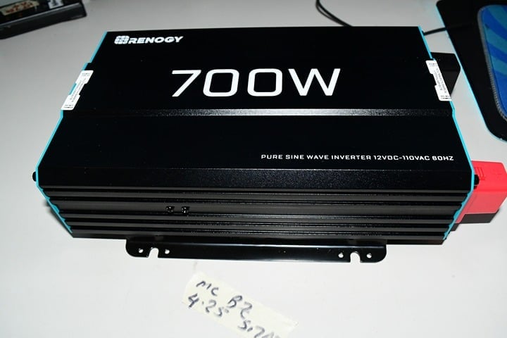 Renogy 700W Pure Sine Wave Inverter RNG-INVT-700-12V-P2r 12V DC to 120V AC 517A2