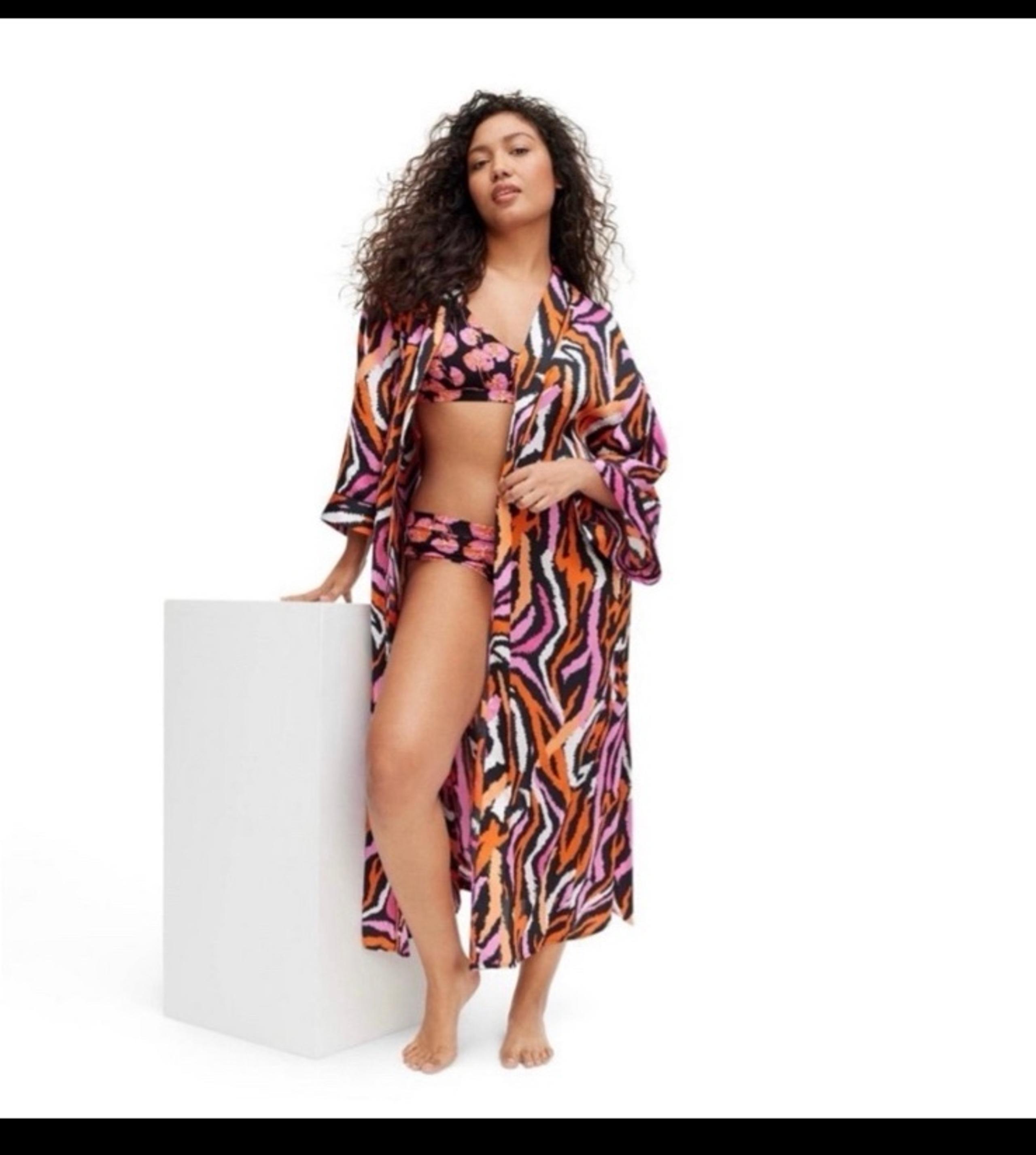 DVF for Target robe xs