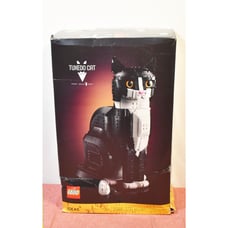 LEGO Ideas Tuxedo Cat 21349