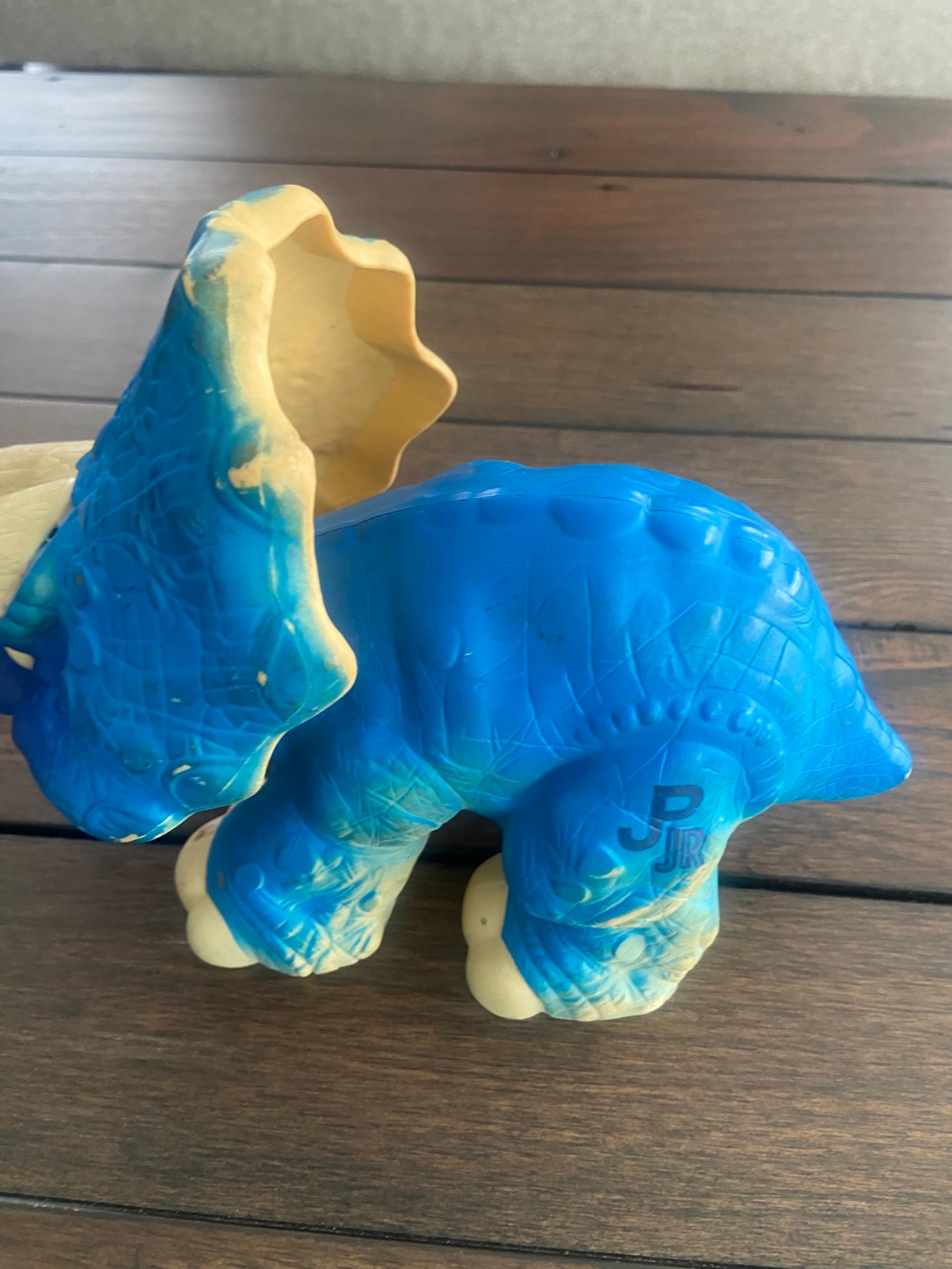 Vintage Jurassic Park Jr Blue Triceratops Playskool Hasbro DinosaurVintage