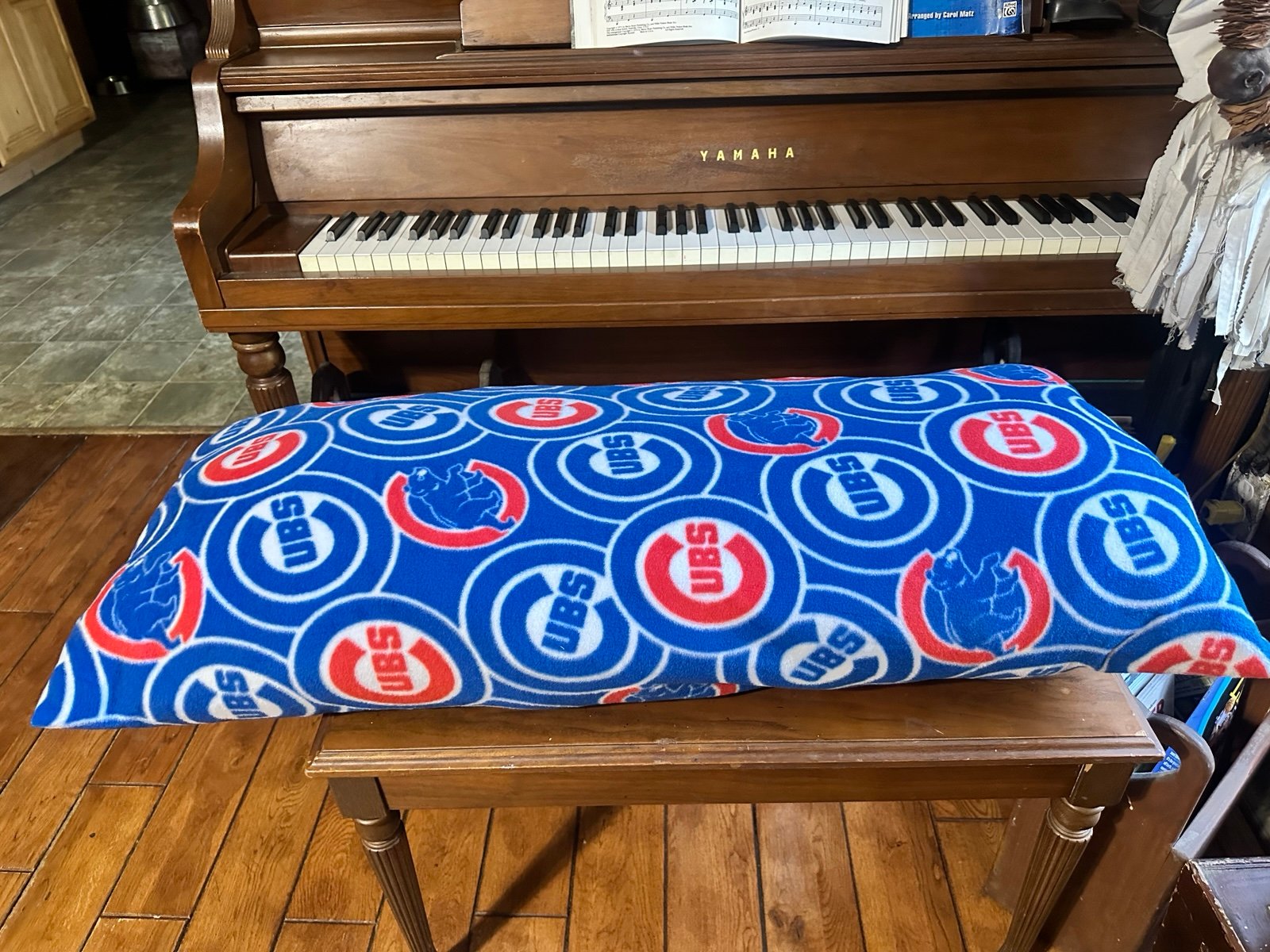 Chicago Cubs Pillow 42” X 21” Body Pillow Large Soft Very Nice Pillow NEW Custom