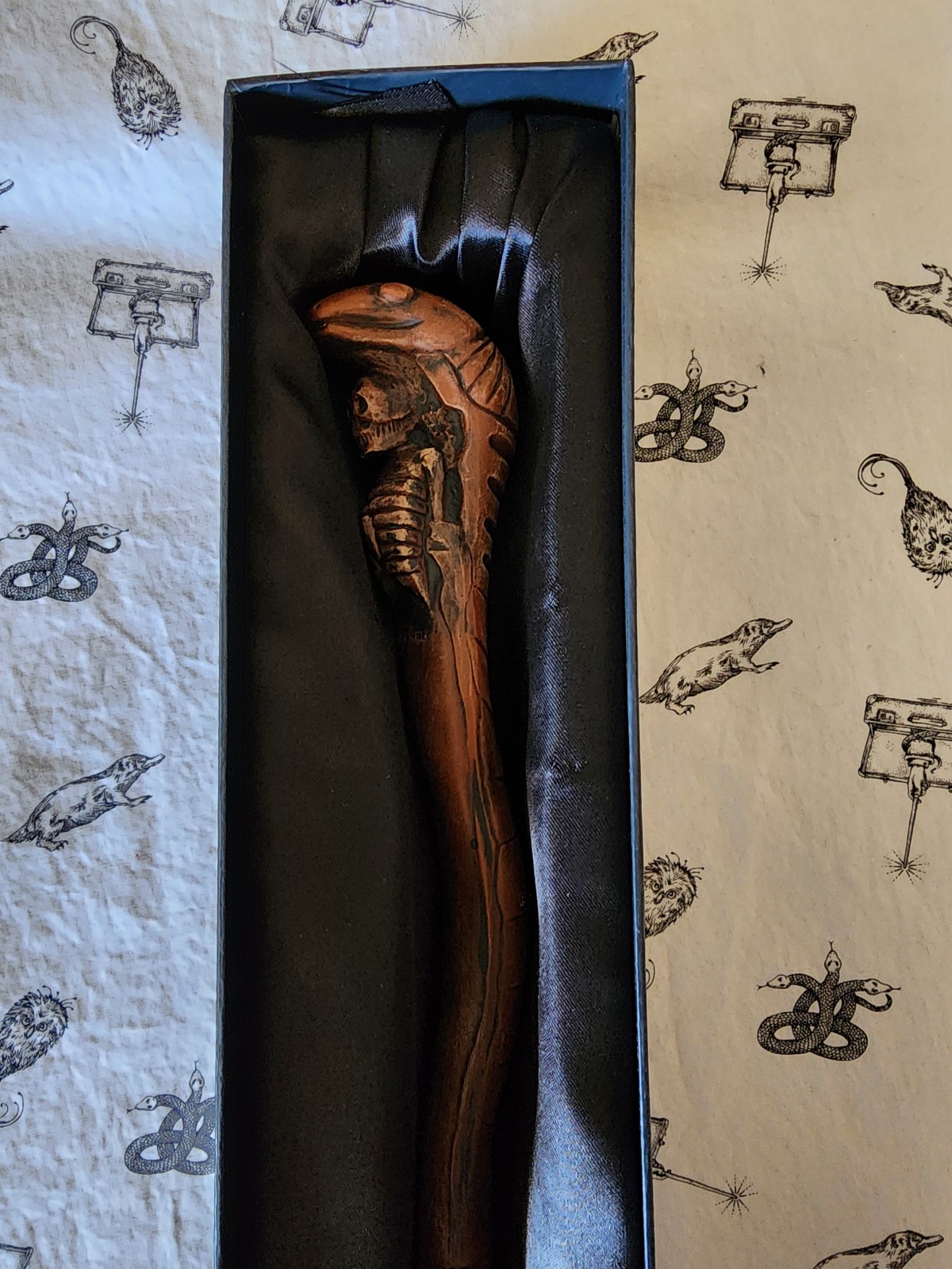 Harry Potter Wizarding World Skeleton Snake Death Eater Ollivander Wand Like New