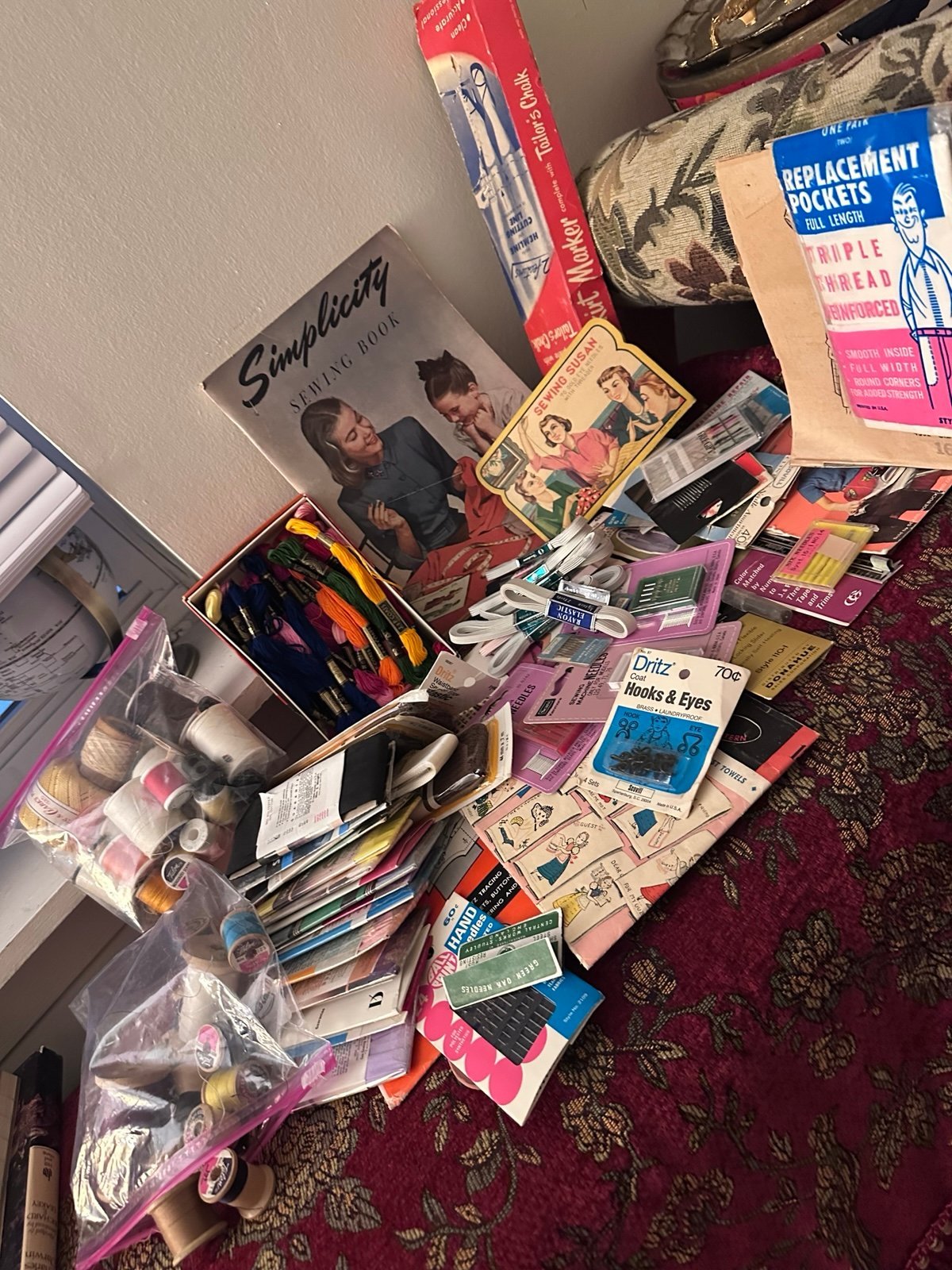 Vtg sewing materials needle thread magazine estate find. All one money