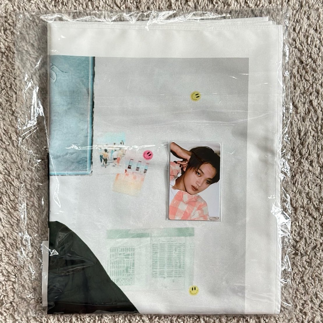 NCT Dream Haechan hot sauce fabric poster photocard set