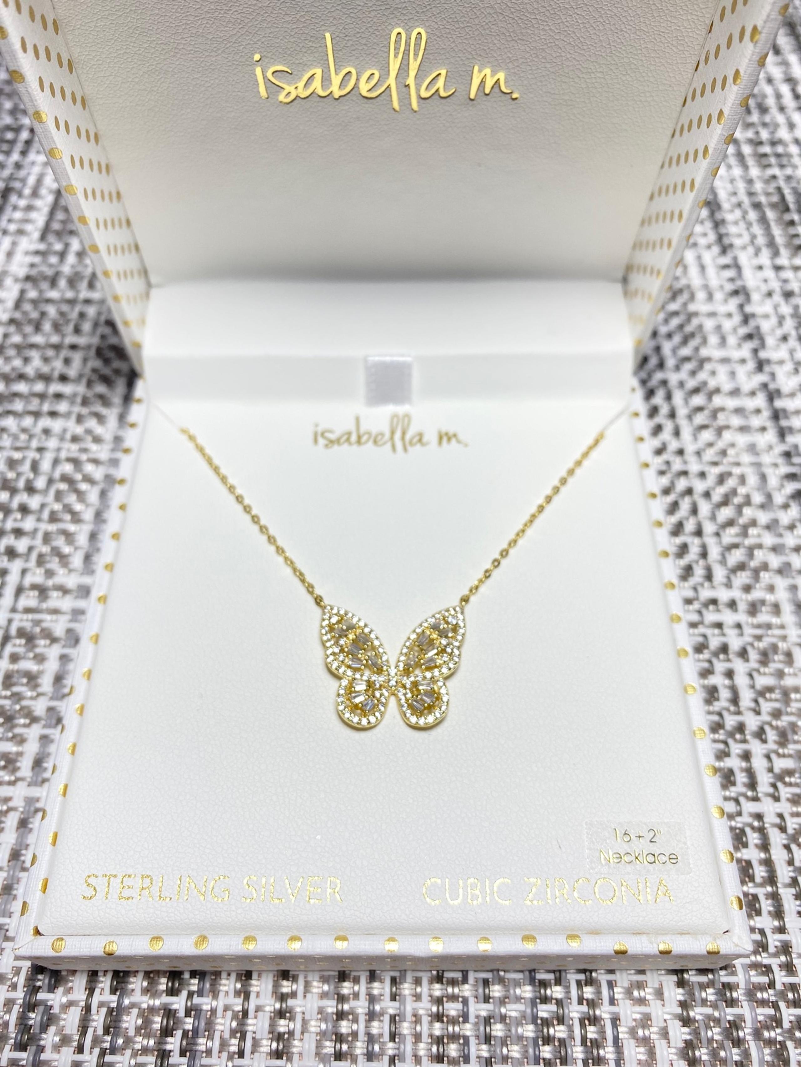 Isabella M BRAND NEW ❤️❤️❤️ butterfly gold toned necklace ✨✨✨Box included
