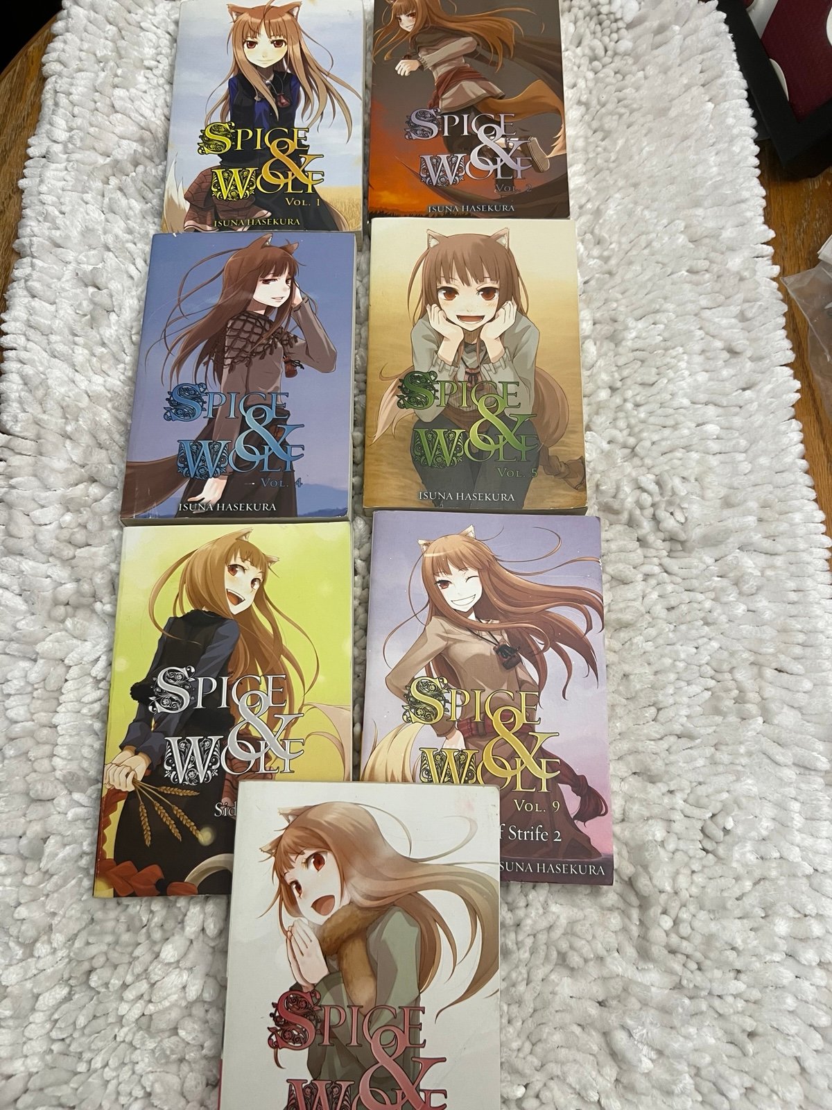 Spice & Wolf - Books