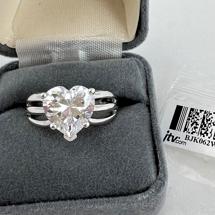 JTV Heart Cut Clear CZ Sterling Silver Rhodium Plated Ring Size 7.25 NWT