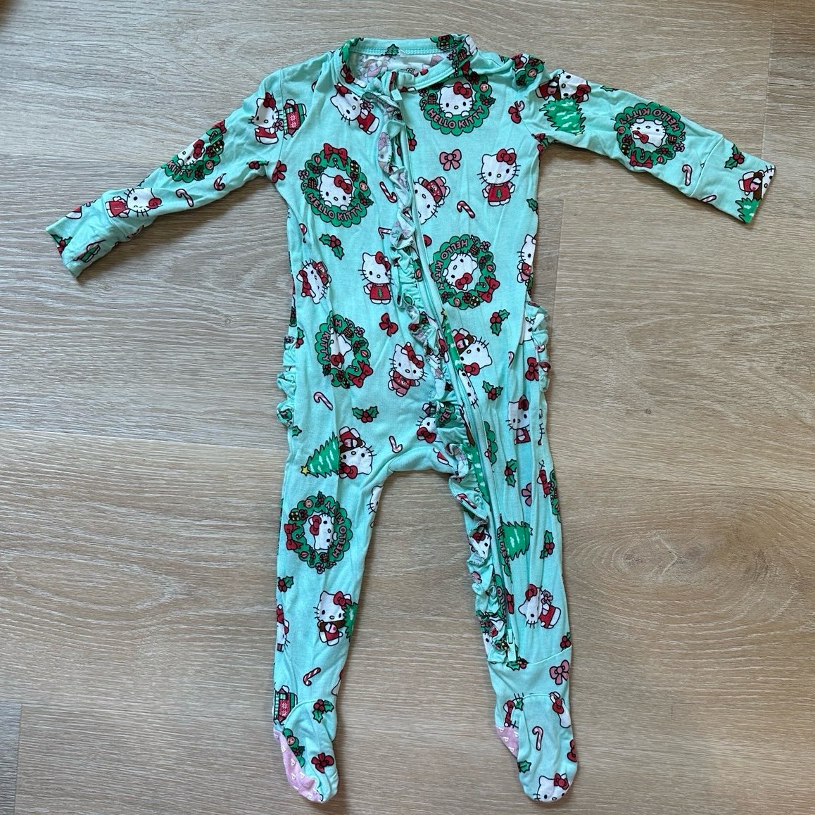 Posh Peanut Hello Kitty Christmas Footie 6-9