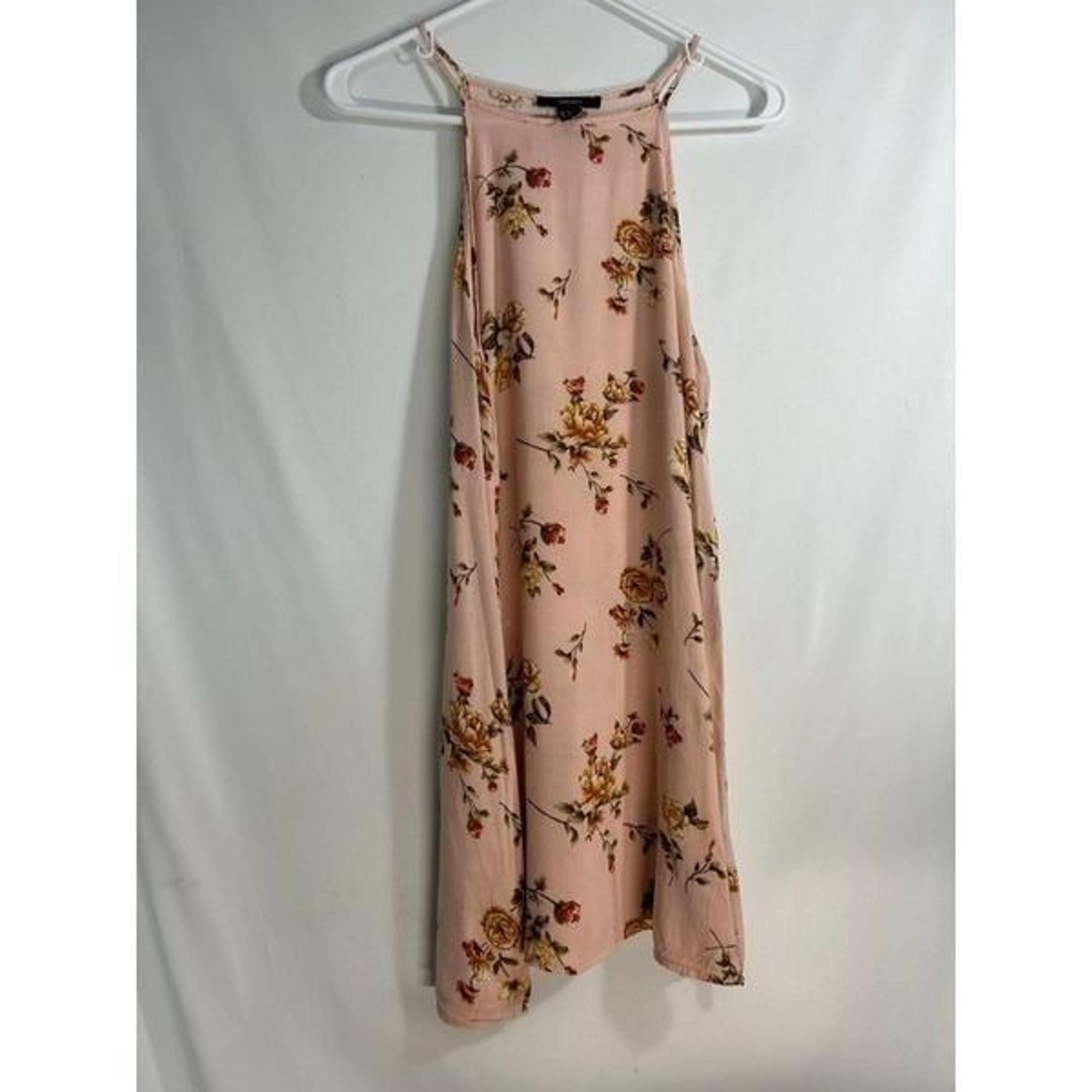 Forever 21 Spaghetti Strap Pretty Floral Dress Wide Bottom Size Small