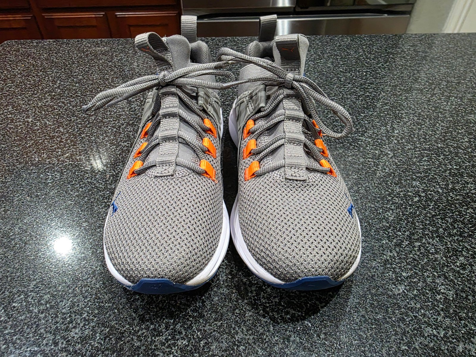 Puma Tennis Shoes - Boy - Size 6