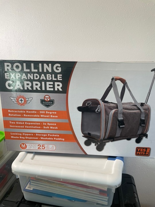 Yes Pets! Rolling Expandable Carrier For Pets