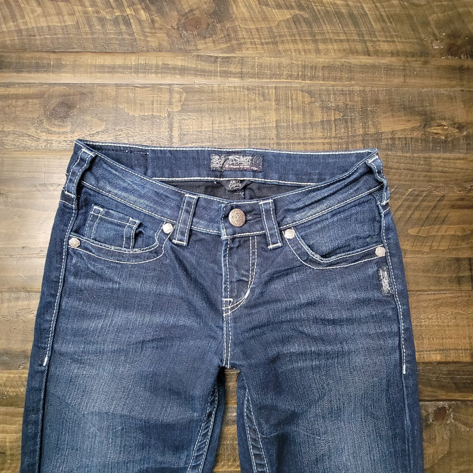 SILVER Aiko Capri | 26