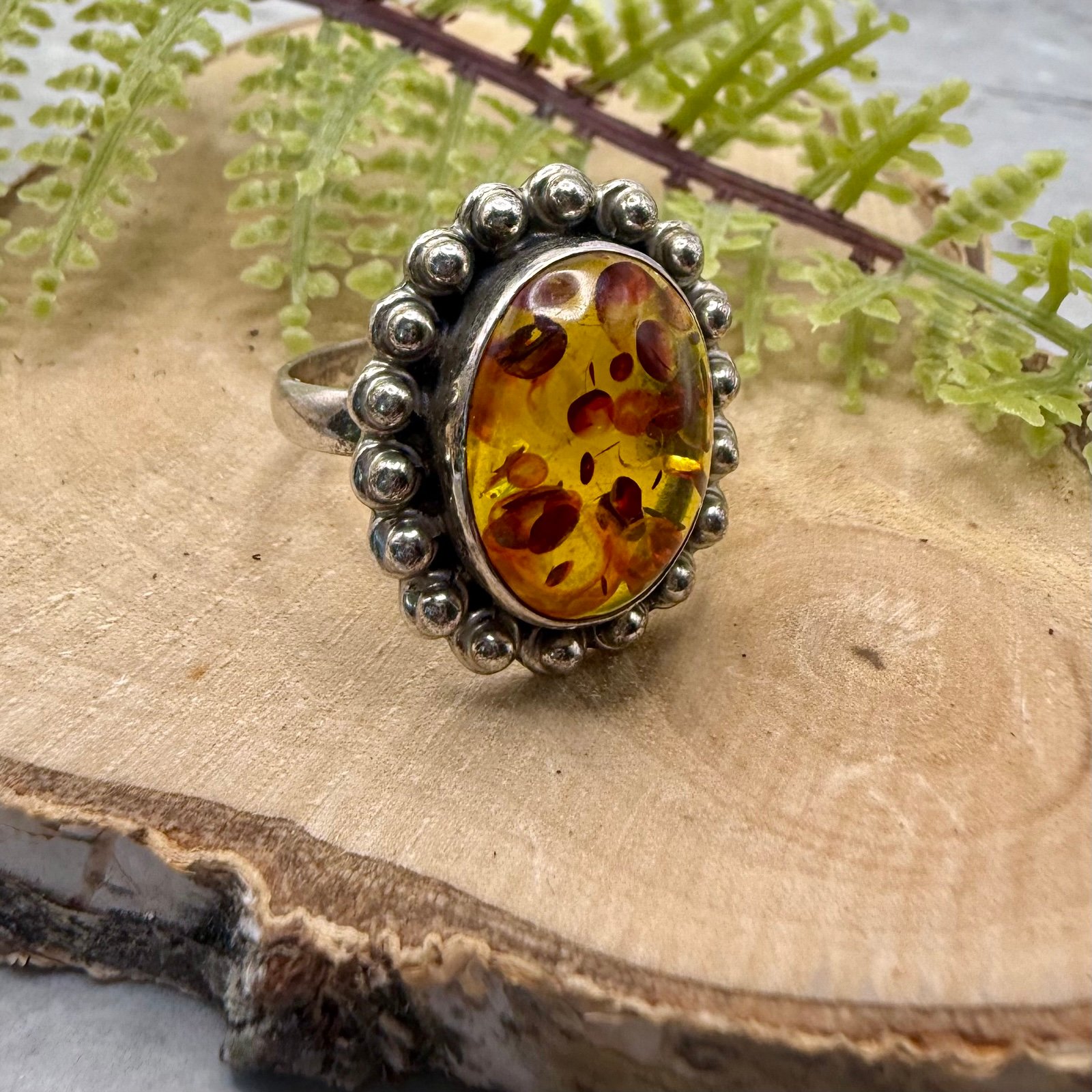 925 Sterling Silver Baltic Amber cabachon ring size 9