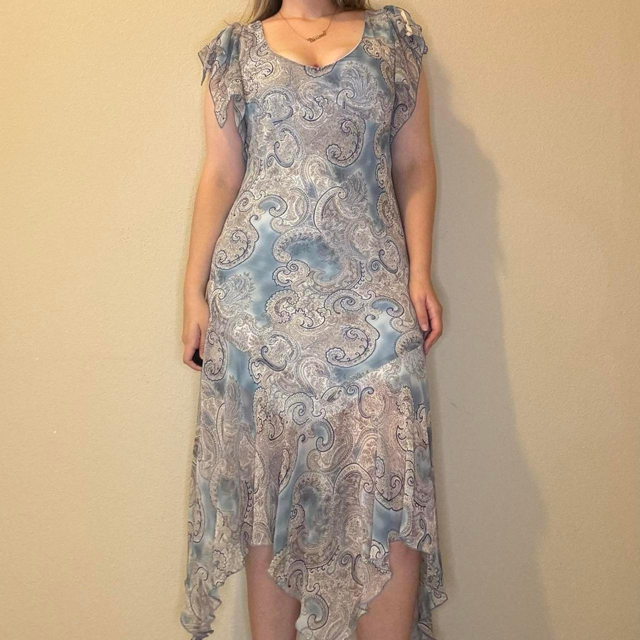 La belle dress