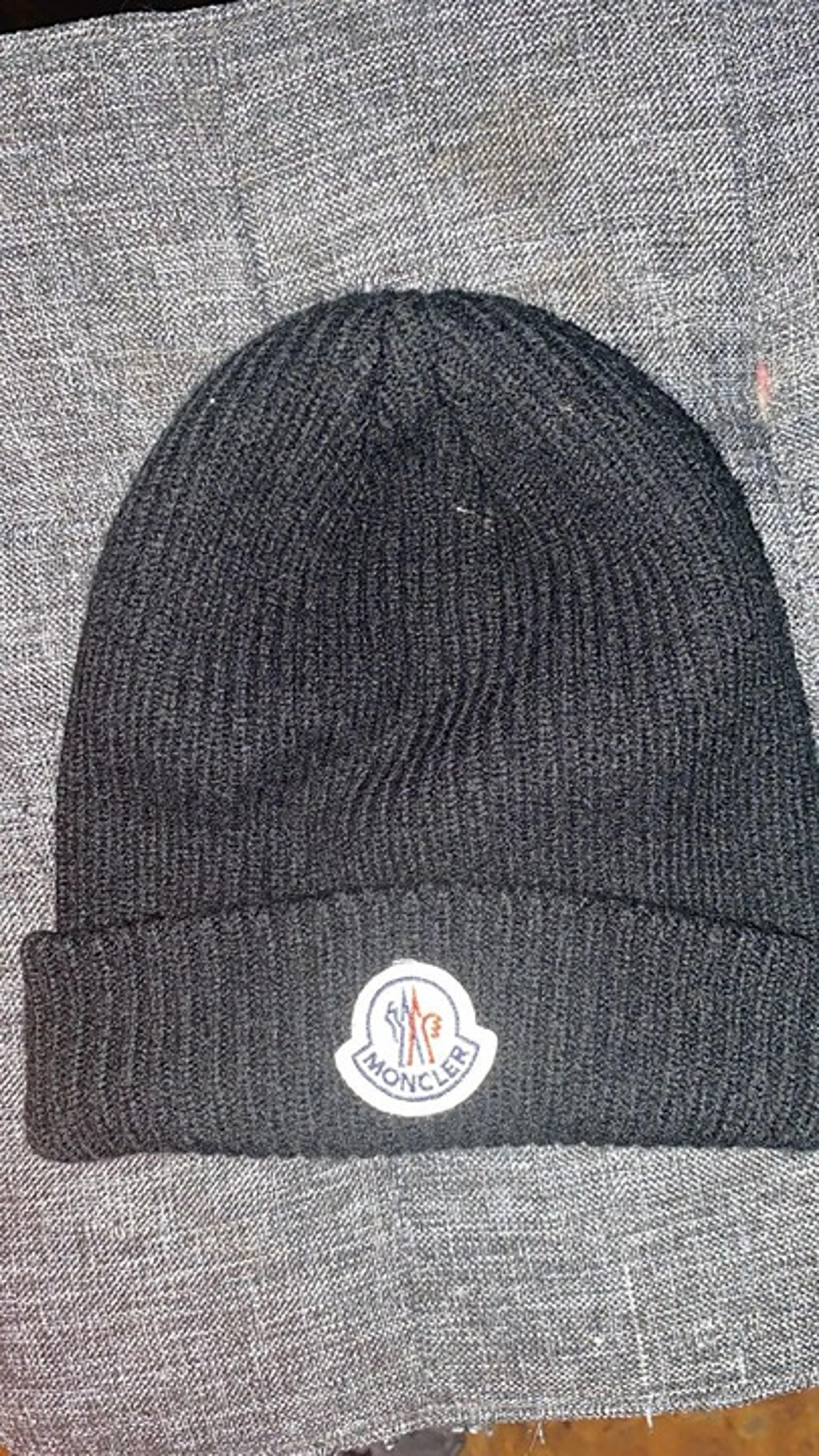 Moncler beanie