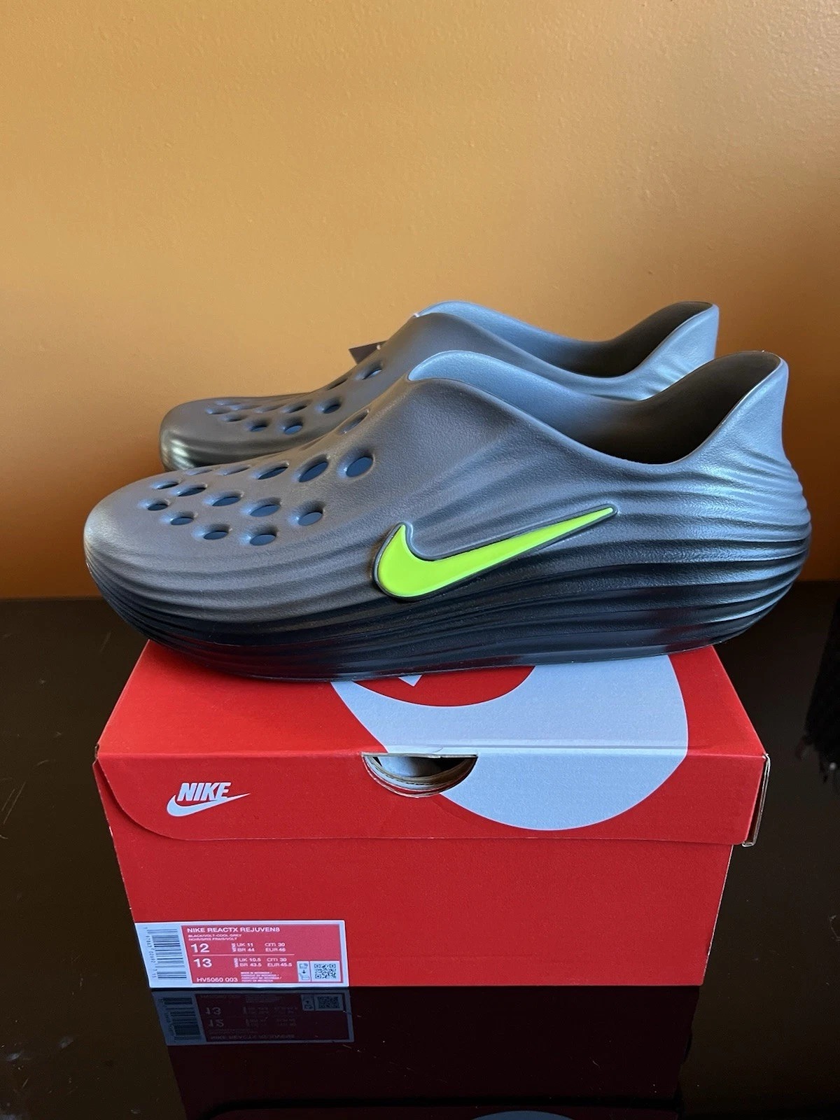Size 12 Nike ReactX Rejuven8 Black Cool Grey Volt Men's Size 12