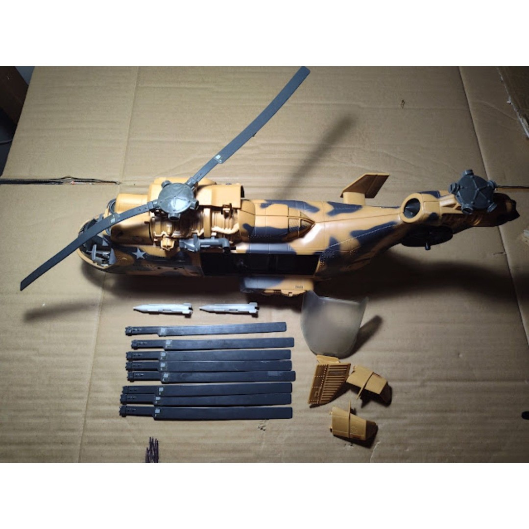 GI Joe 1986 Tomahawk Helicopter With Some Accessories