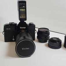 Camera Vivitar 220/SL film camera