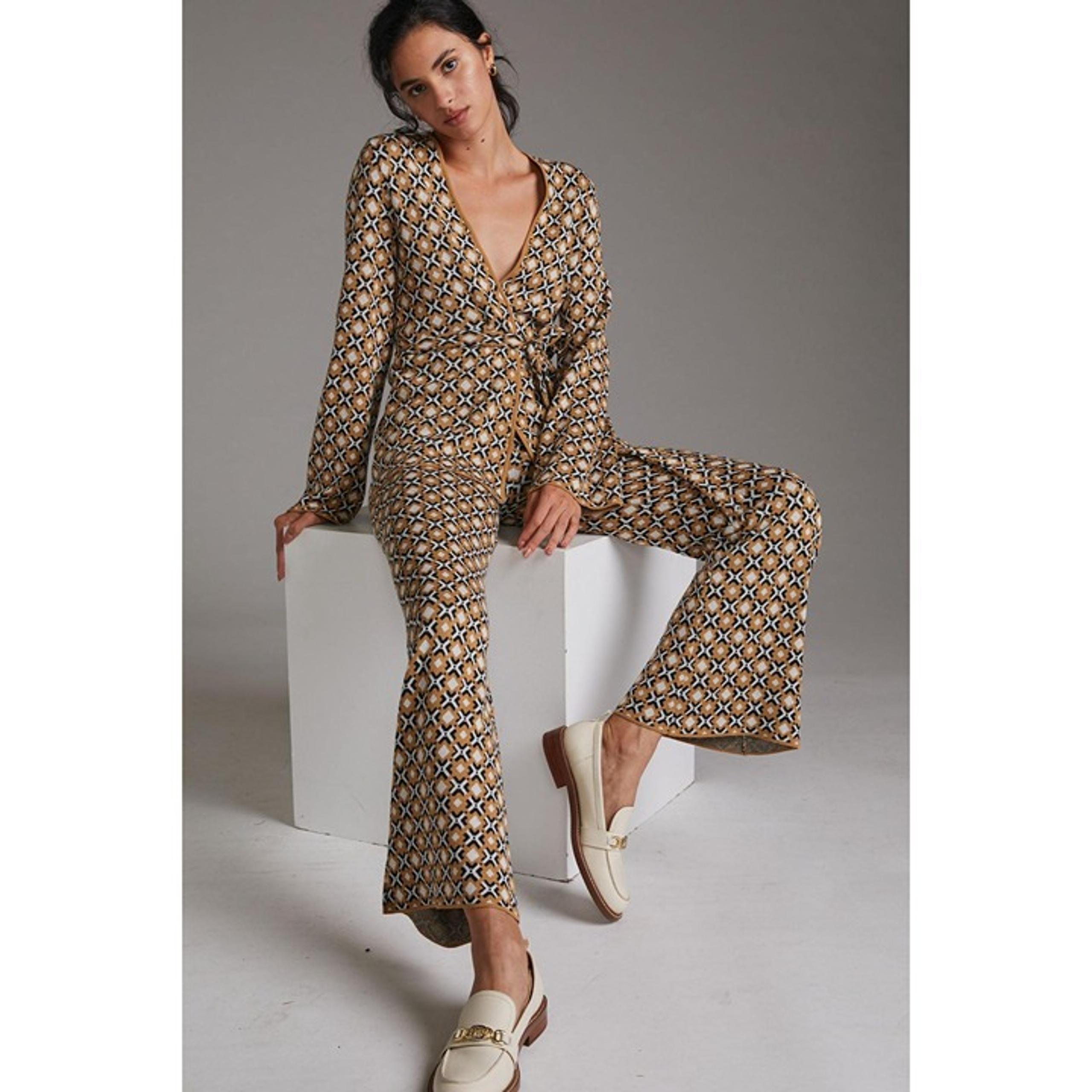 Anthropolgie Maeve Geo Jacquard Pant Set in Neutral Motif Pant Set Size XS Boho