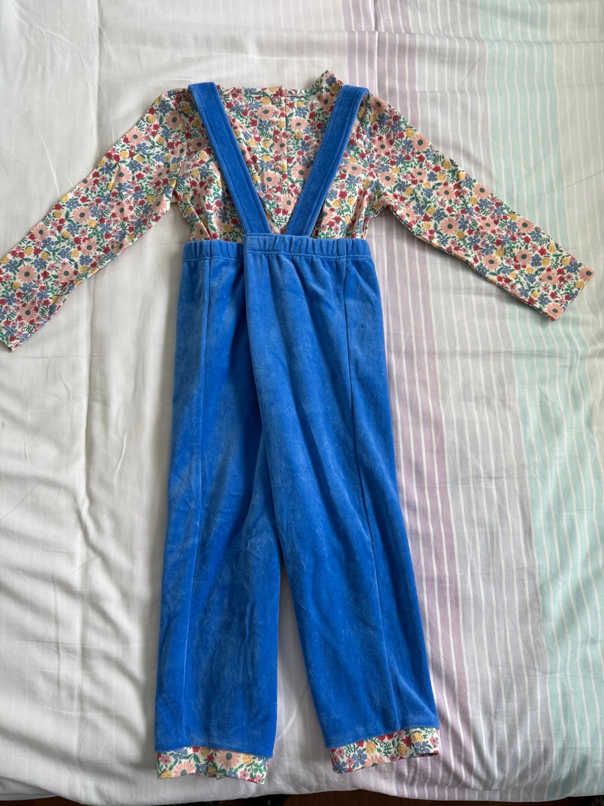 Mini boden blue floral dungarees