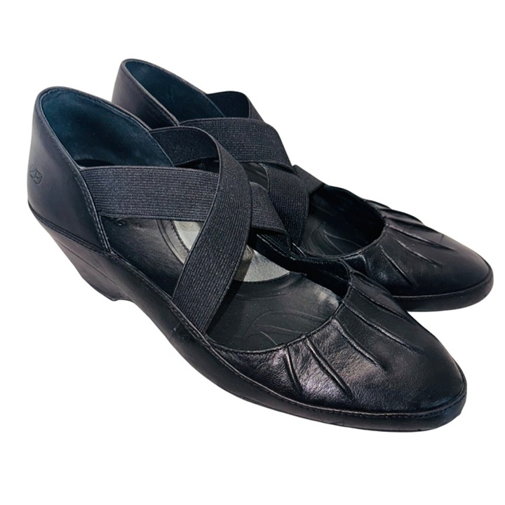 NURTURE Leather Shoes Women’s size 9M Mary Jane comfort career elastic top strap
