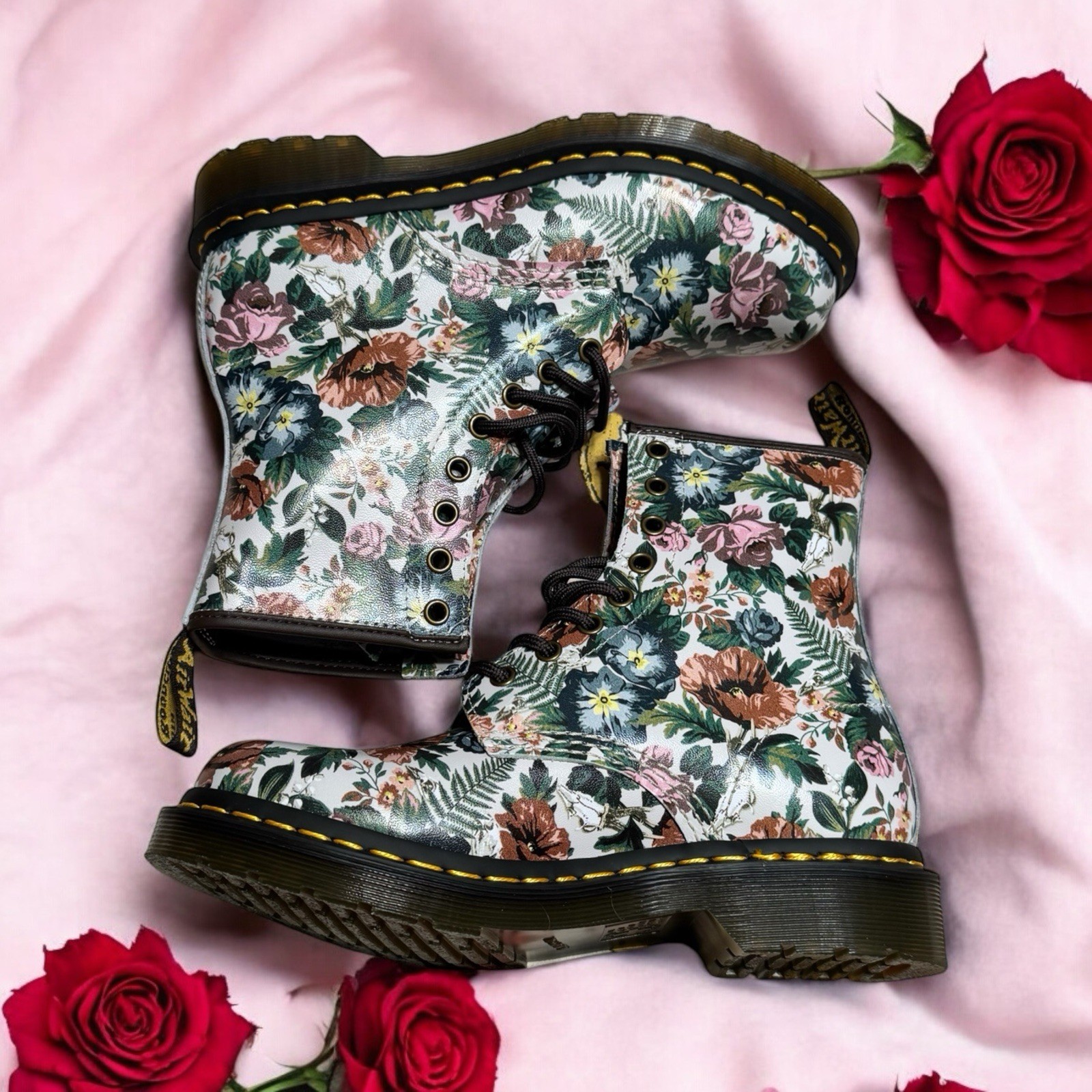 Dr Martens 1460 W,Boots Womens 7 Multicolor Floral English Garden Leather, Rare.