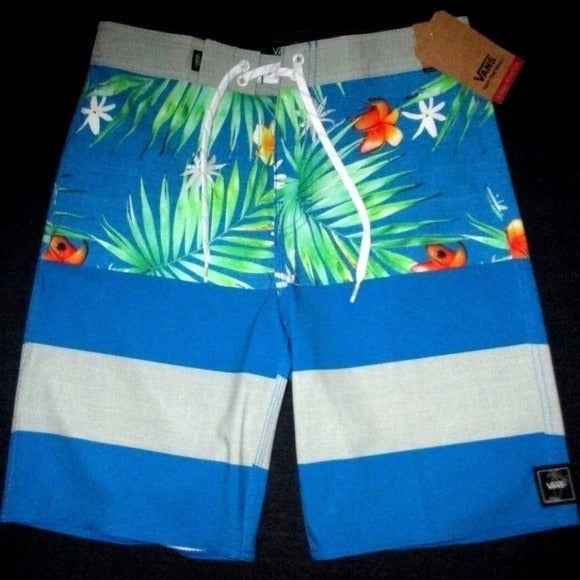 Vans Boardshorts 4 Way Stretch NWT 32