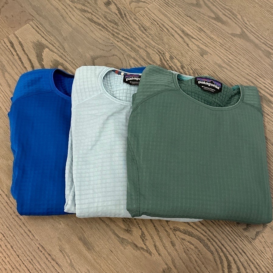 Patagonia women’s r1 regulator crewneck tech fleece shirts