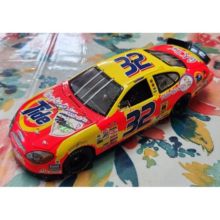 Racing Champions NASCAR Ricky Craven SIGNED #32 GKTW Ford Taurus 1:24 Diecast
