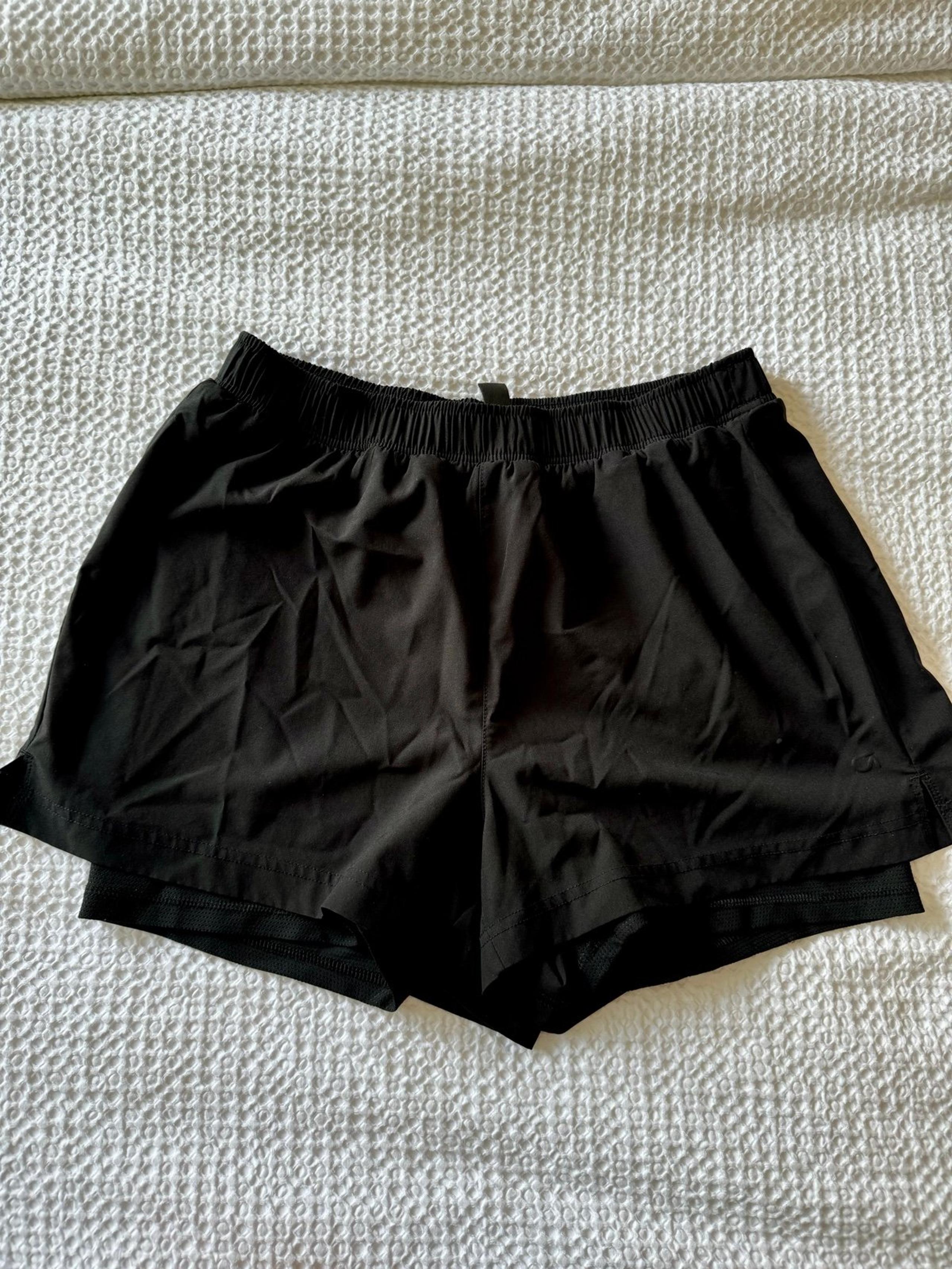 GAP FIT Women’s athletic Shorts