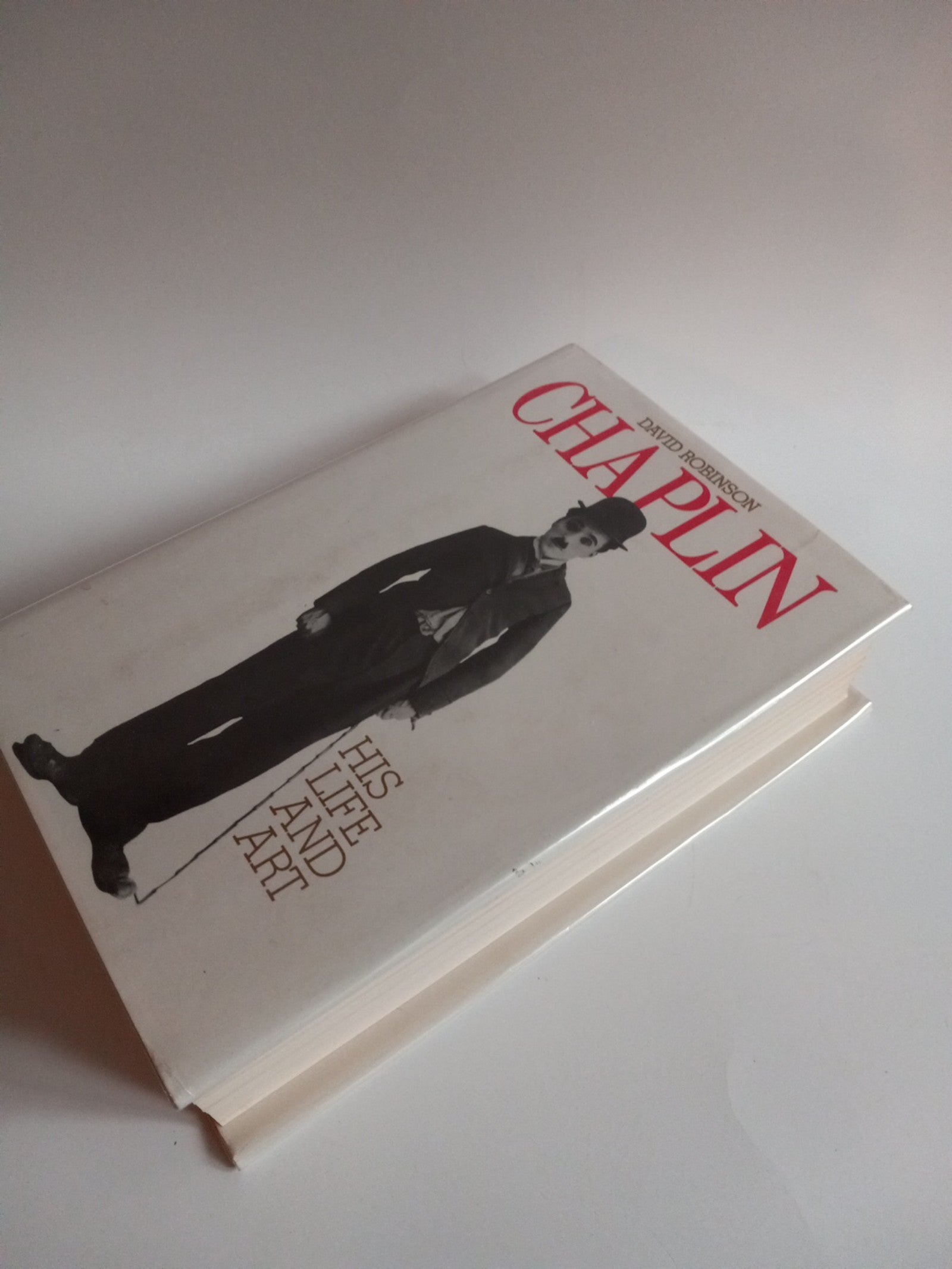 Chaplin: His Life and Art: Robinson, David: 9780070531819