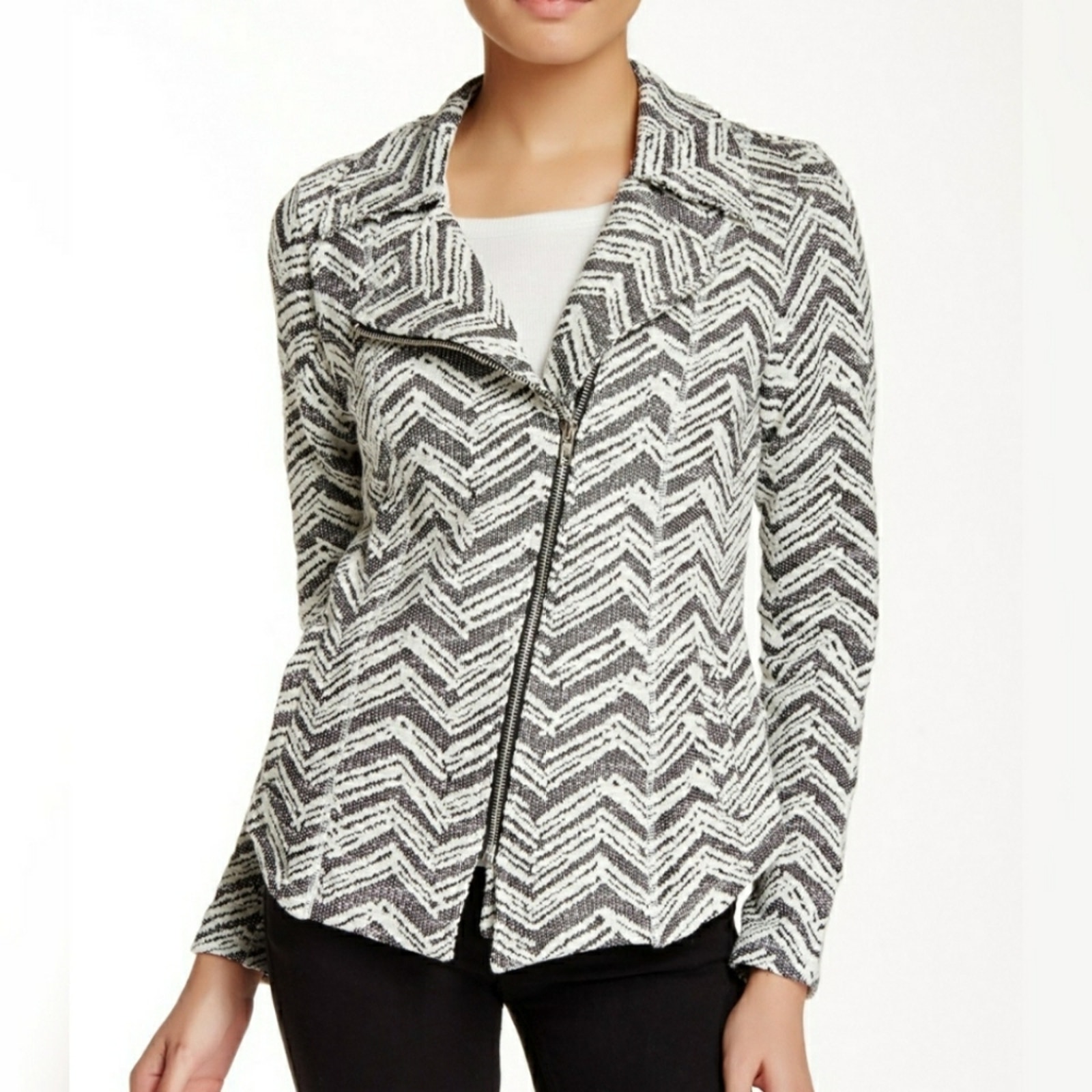 Bobeau Textured Asymmetric Jacket SZ PM