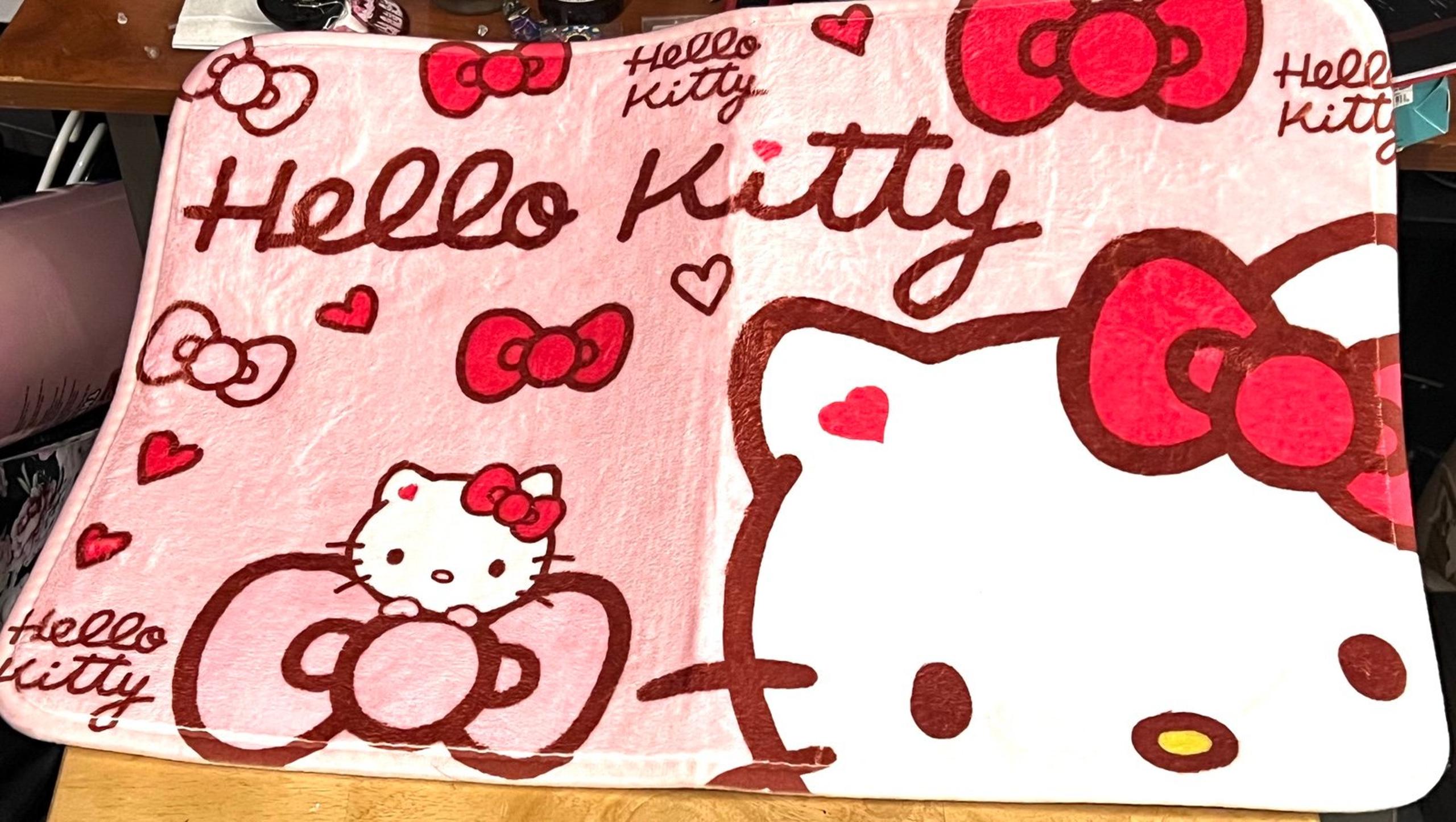 Hello Kitty floor mat