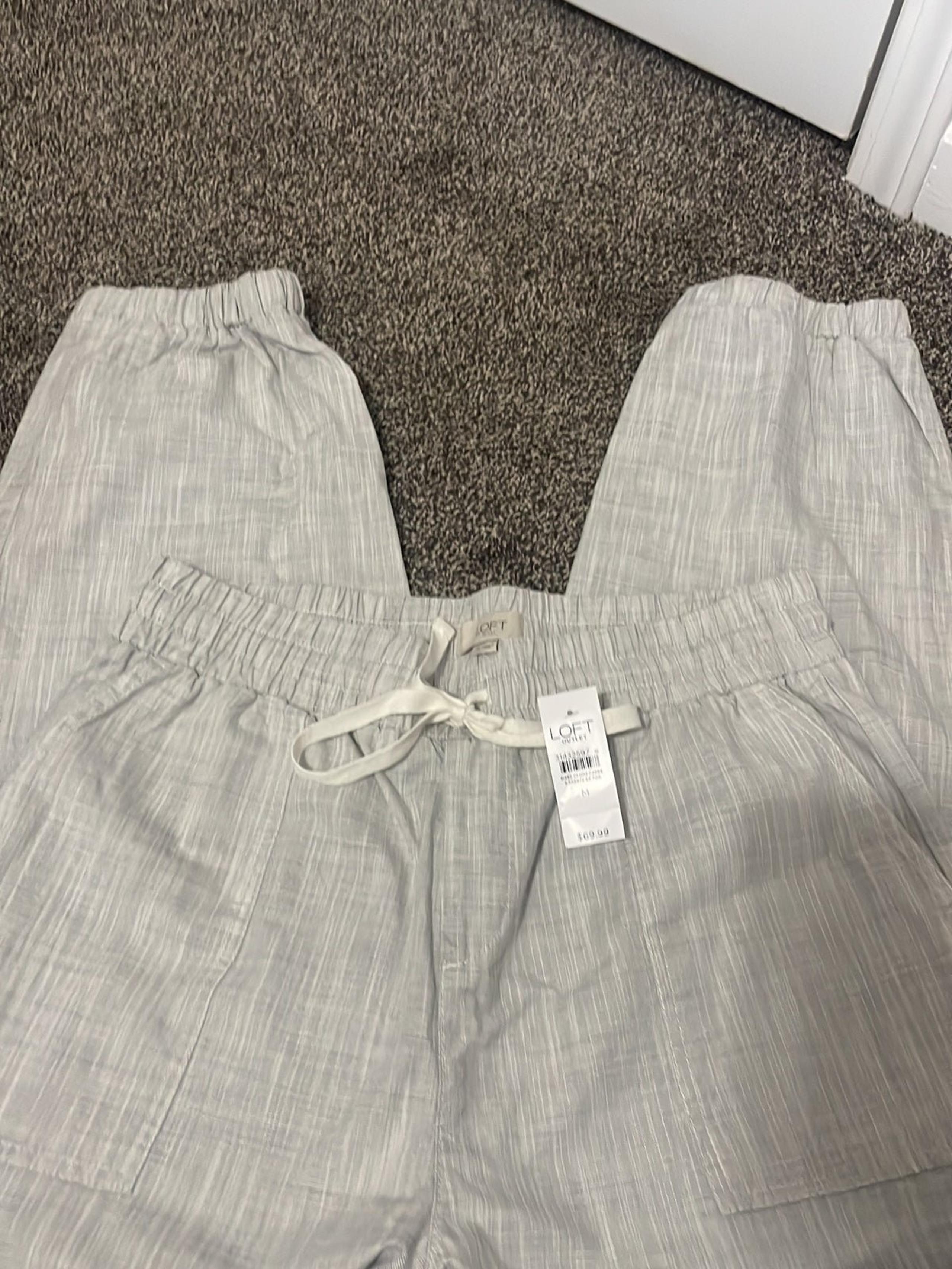 NWT Loft Outlet Pants sz M