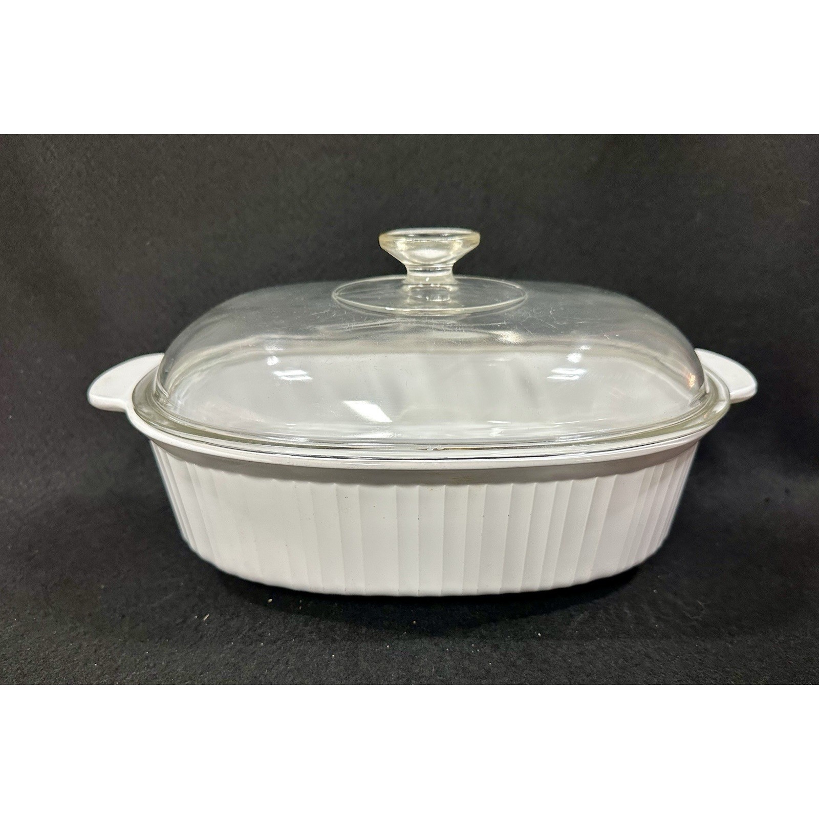 Corning Ware 4 Liter French White F-14-B Oval Casserole/Roaster With Pyrex Lid