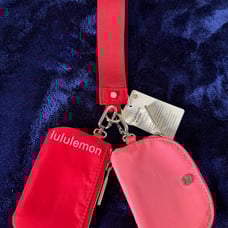 Lululemon dual poach wristlet