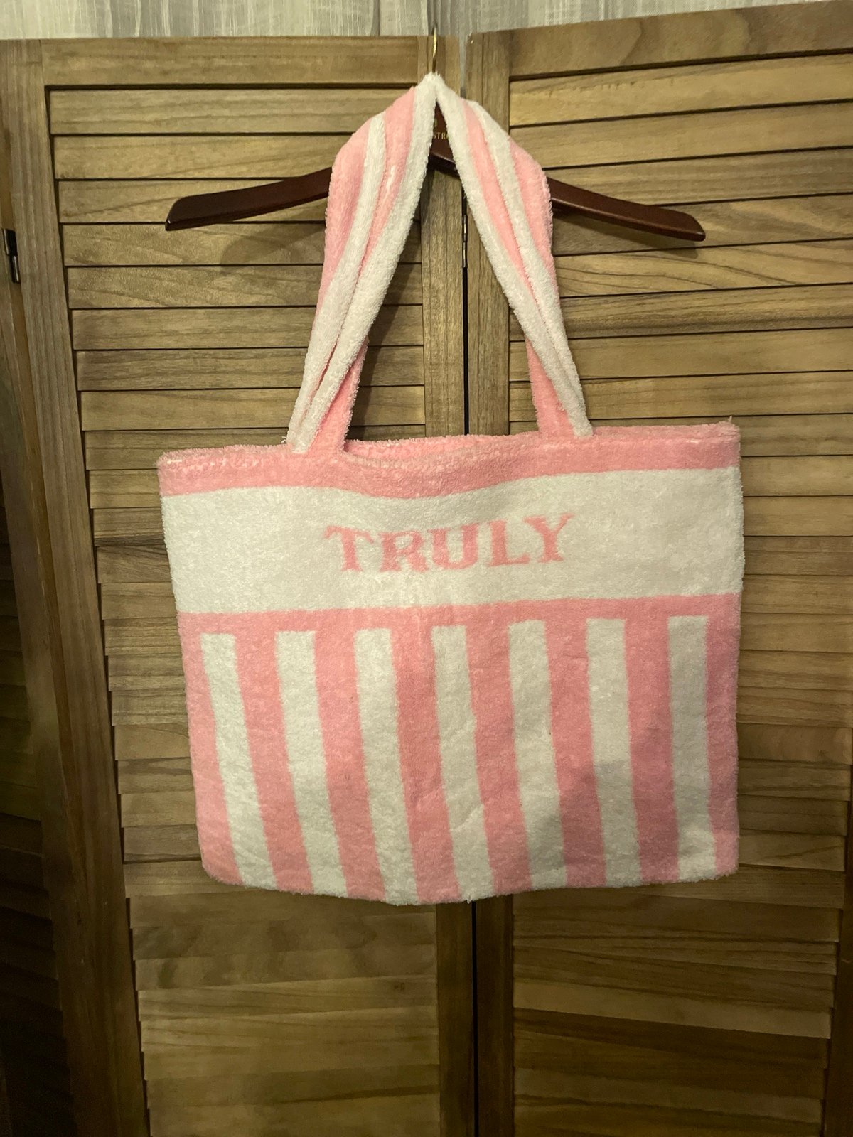 TRULY TOTE LIMITED RARE Large