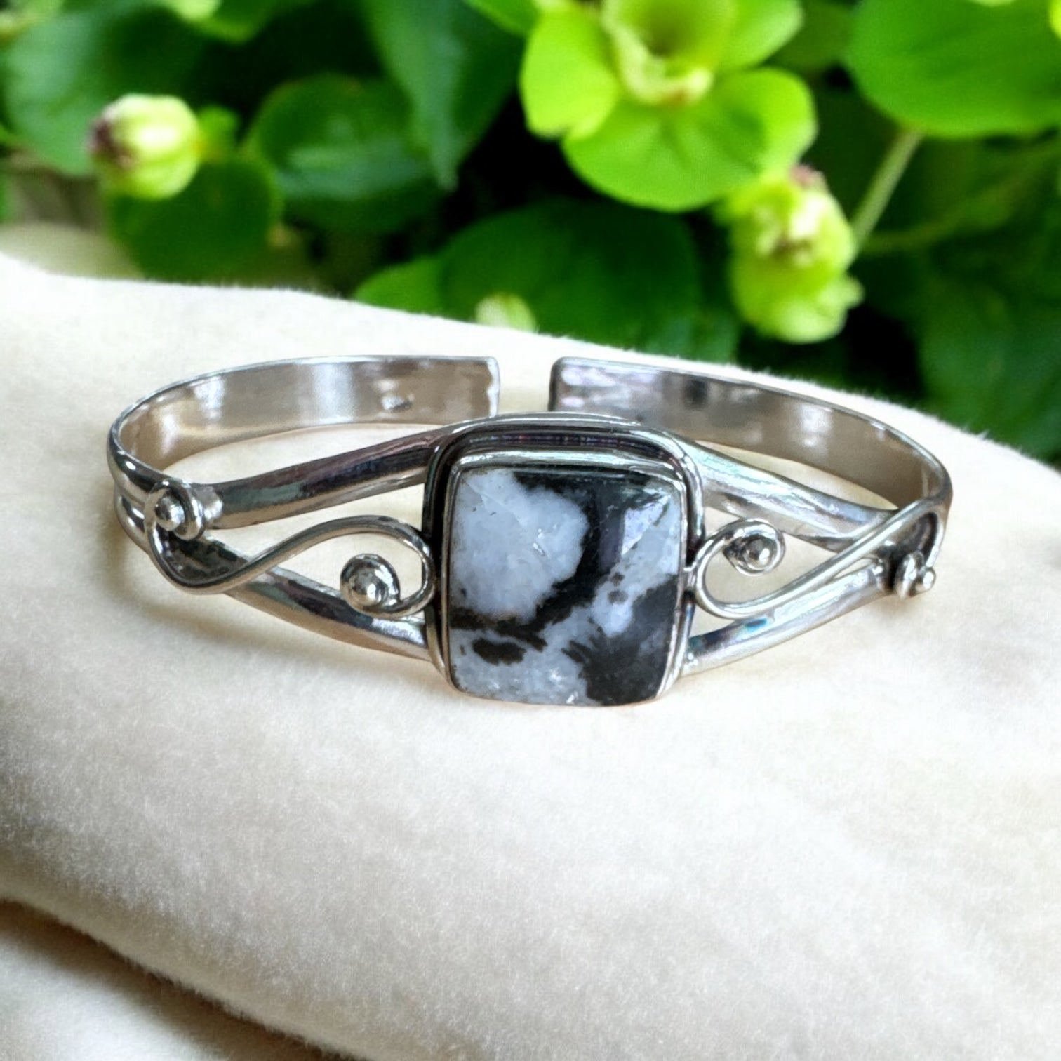 White Buffalo Solid 925 Sterling Silver Cuff Bracelet