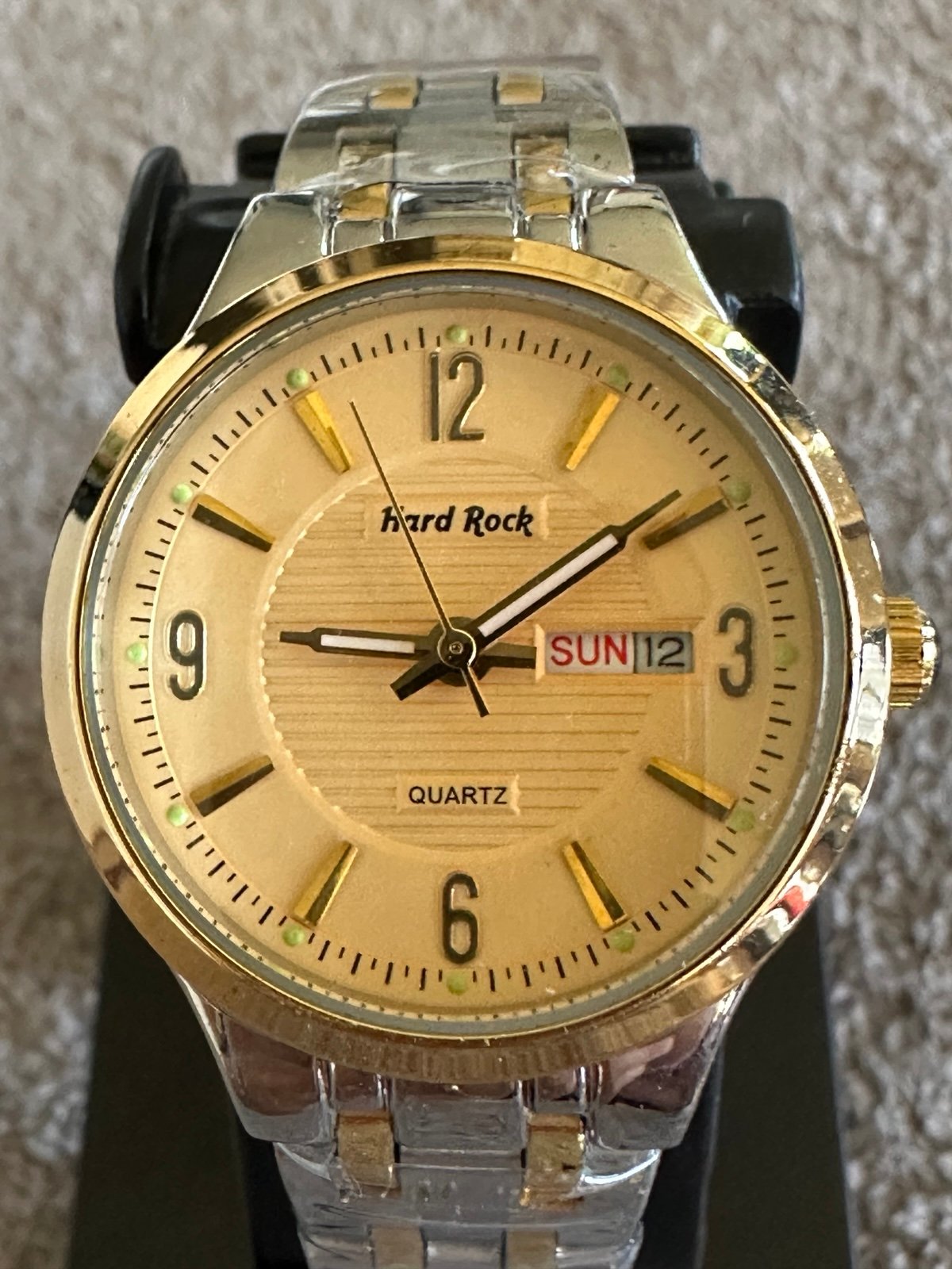 Hard Rock two tones, Day's calendar, Luxury Womens watch.