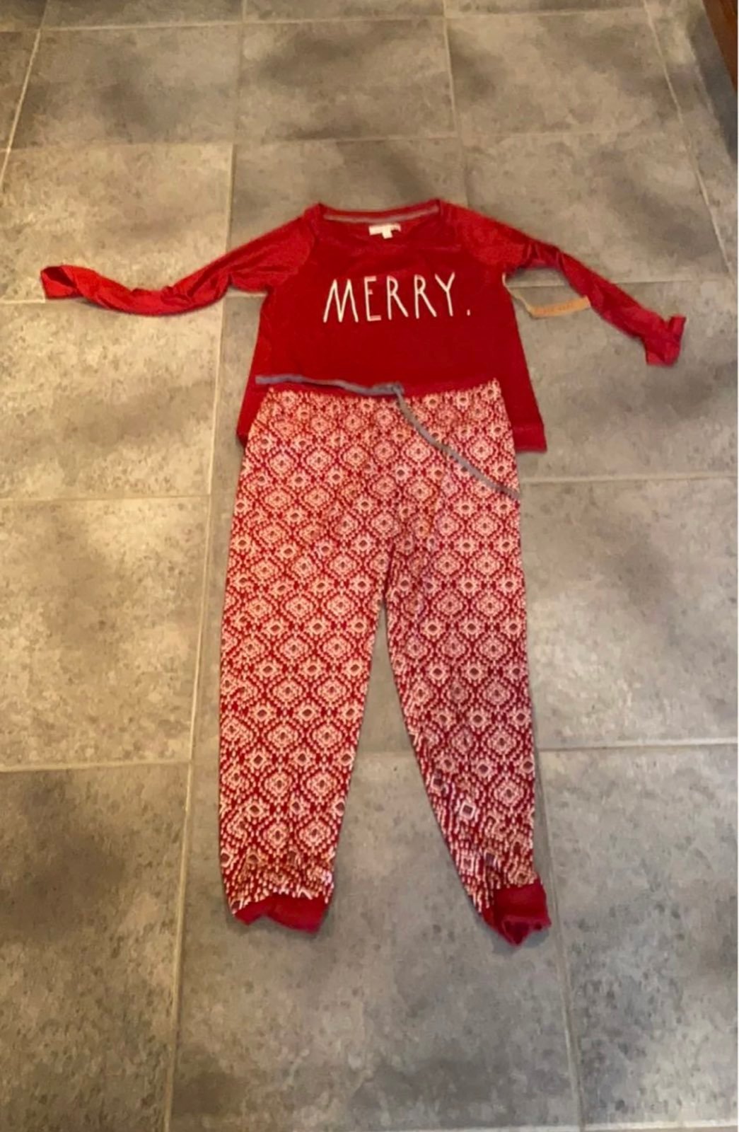 Rae dunn merry pajama set
