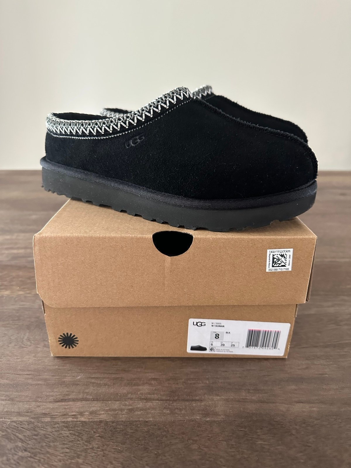 Size 8 UGG Tasman Slippers Black Size 8 Women’s