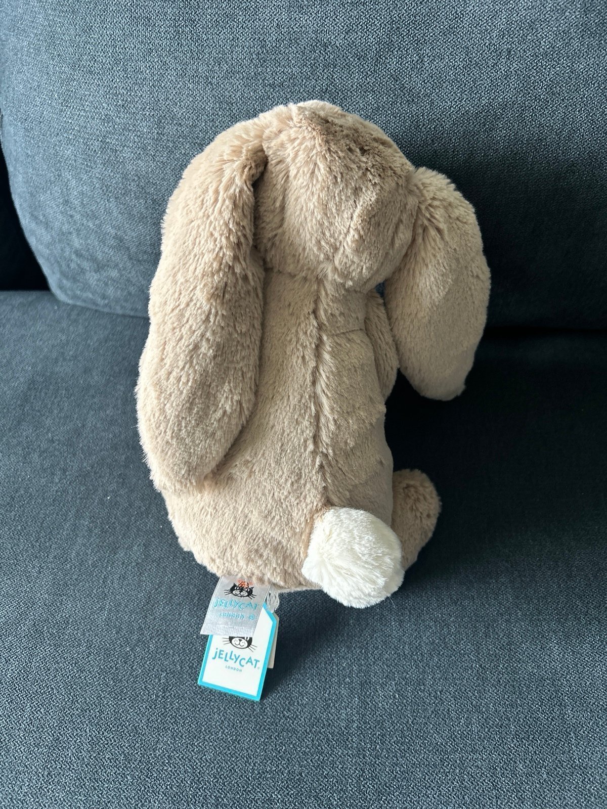 Jellycat bashful beige bunny 'Birthday'. BNWT, VHTF, Fast