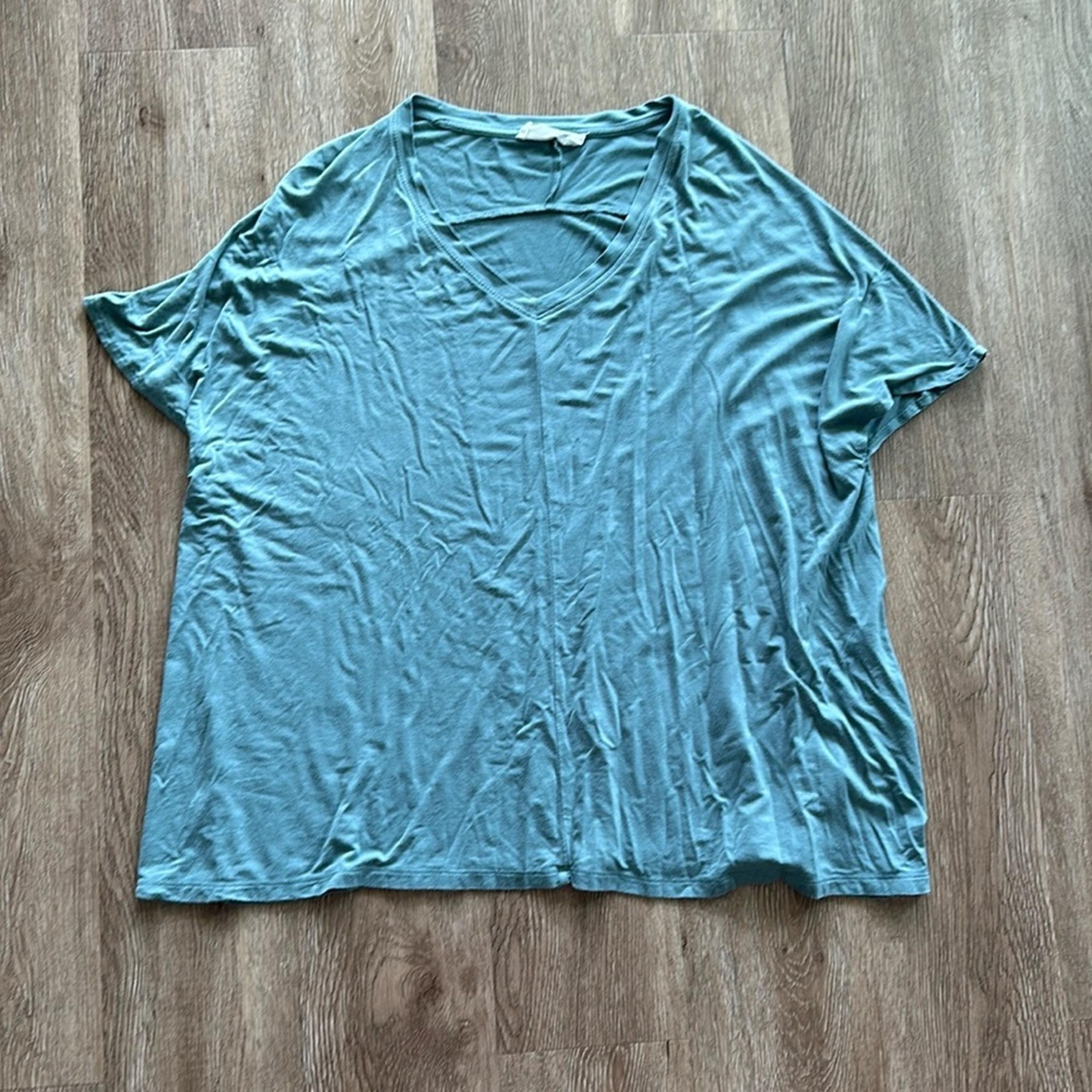 Double Zero V-Neck Oversized Short Sleeve T-Shirt