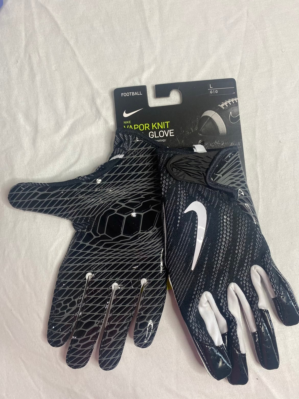 Nike Vapor Knit Gloves NEW. NWT