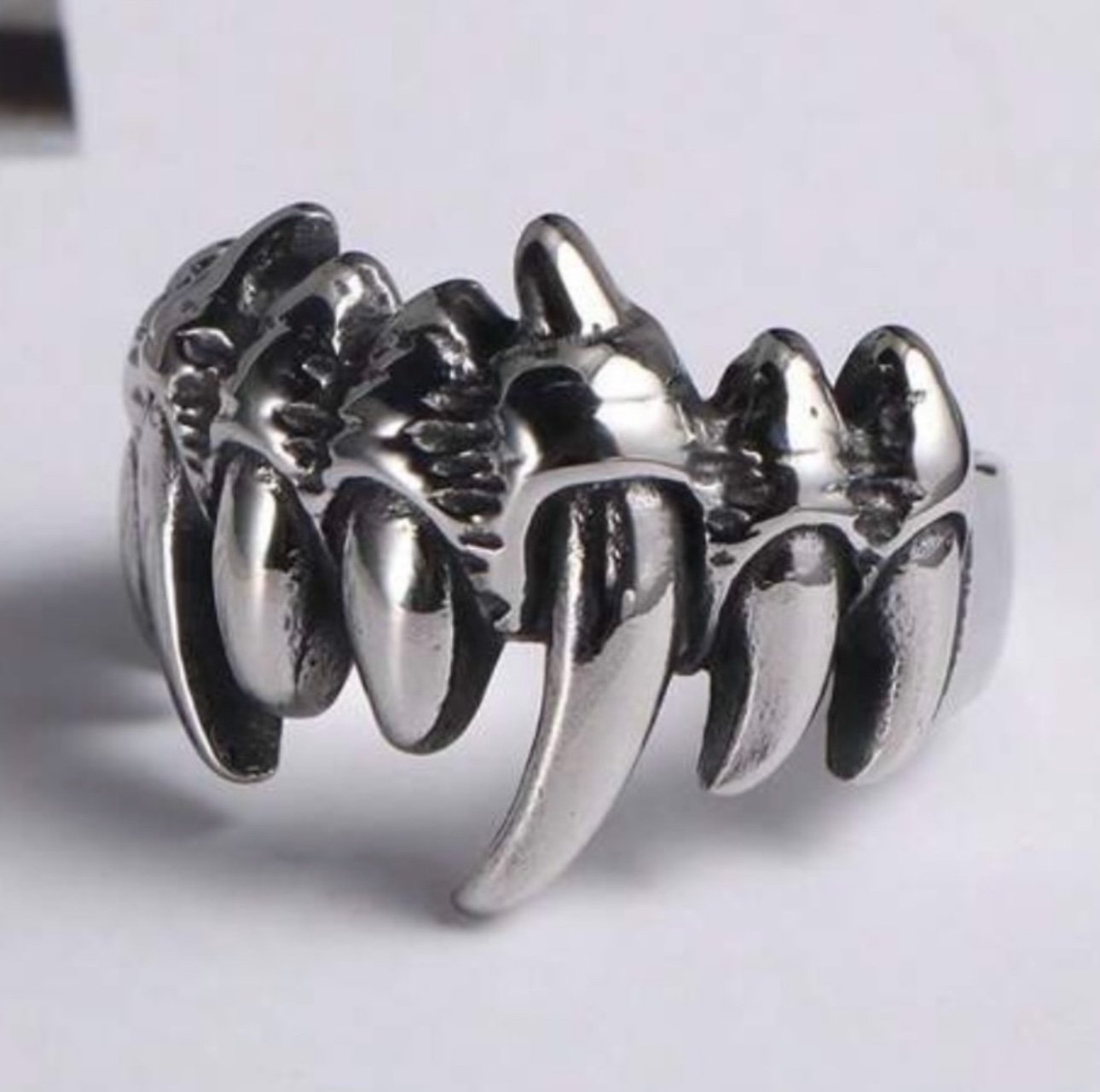 Teeth~ Spiky Canine Fang Vampire Wolf Werewolf Monster Creature Goth Horror Ring