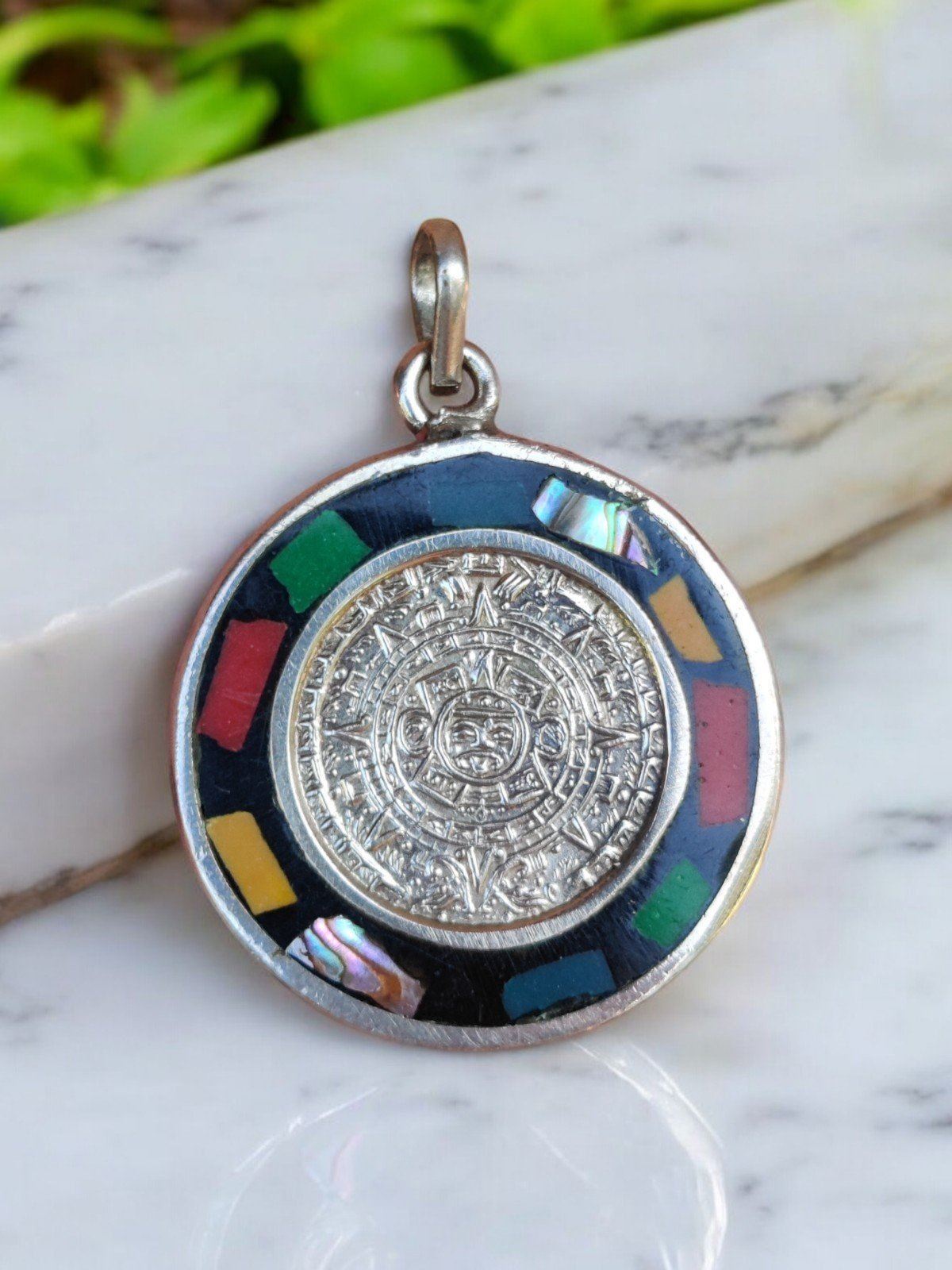 Unisex Vintage heavy sterling Teotihuacan Aztec Calendar Gemstone Pendant